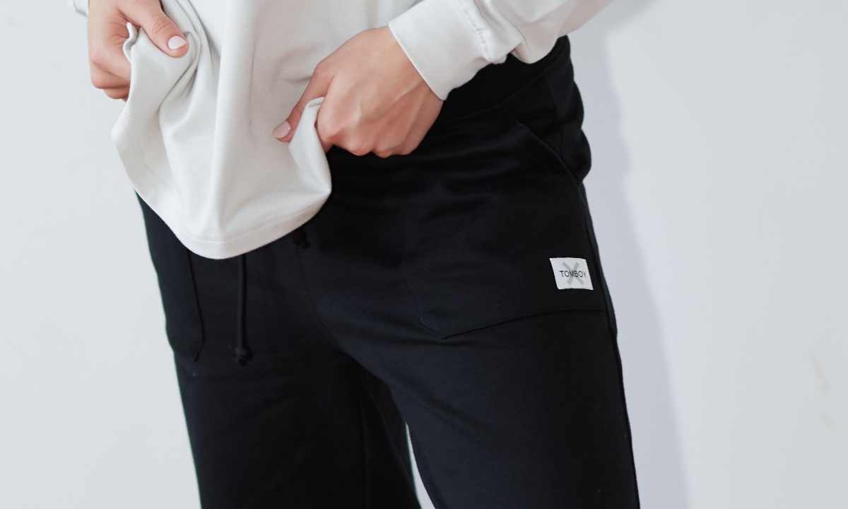 Zenergy Pants, These sleek and comfy pants are a perfect match for