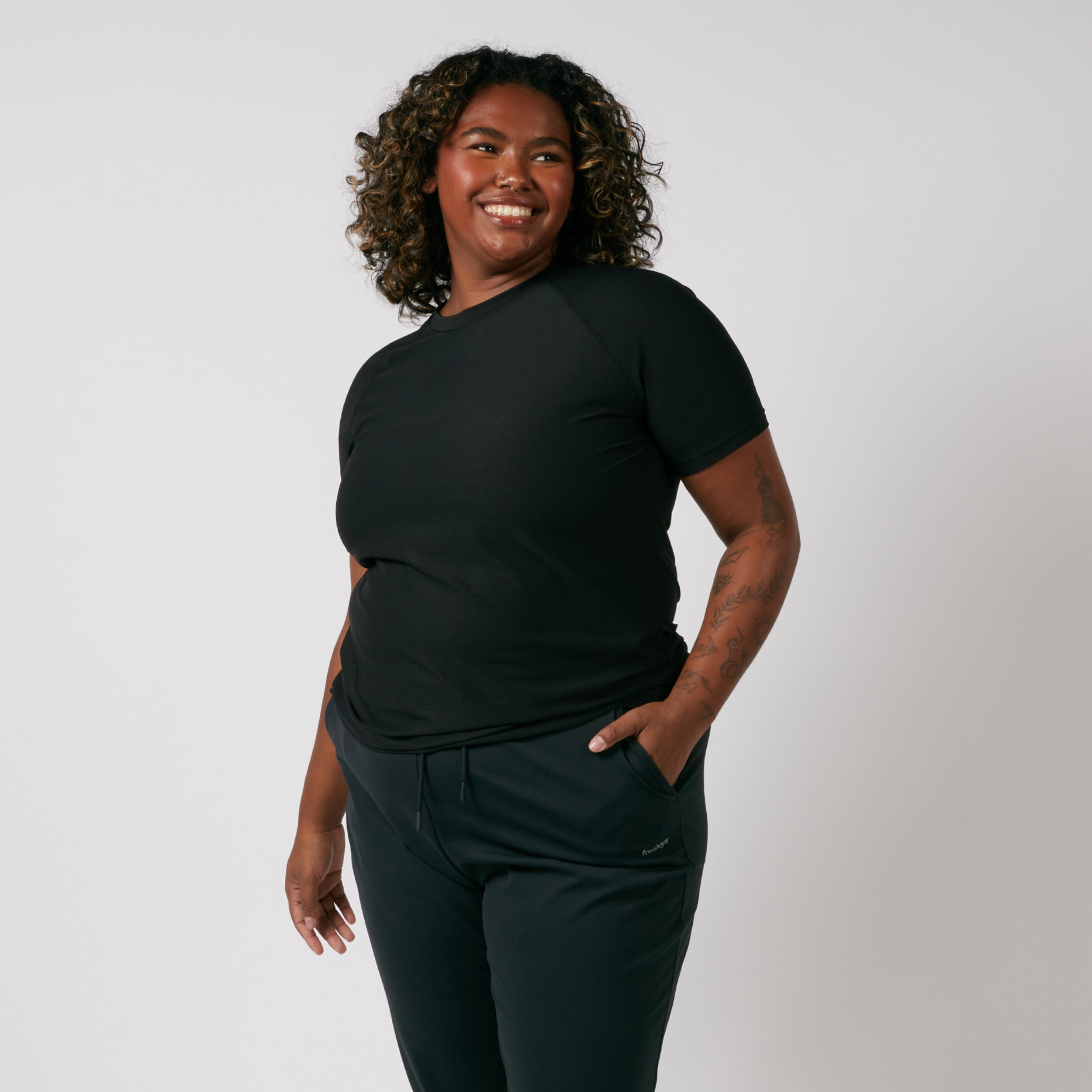 Solarmesh Raglan Tee - Black