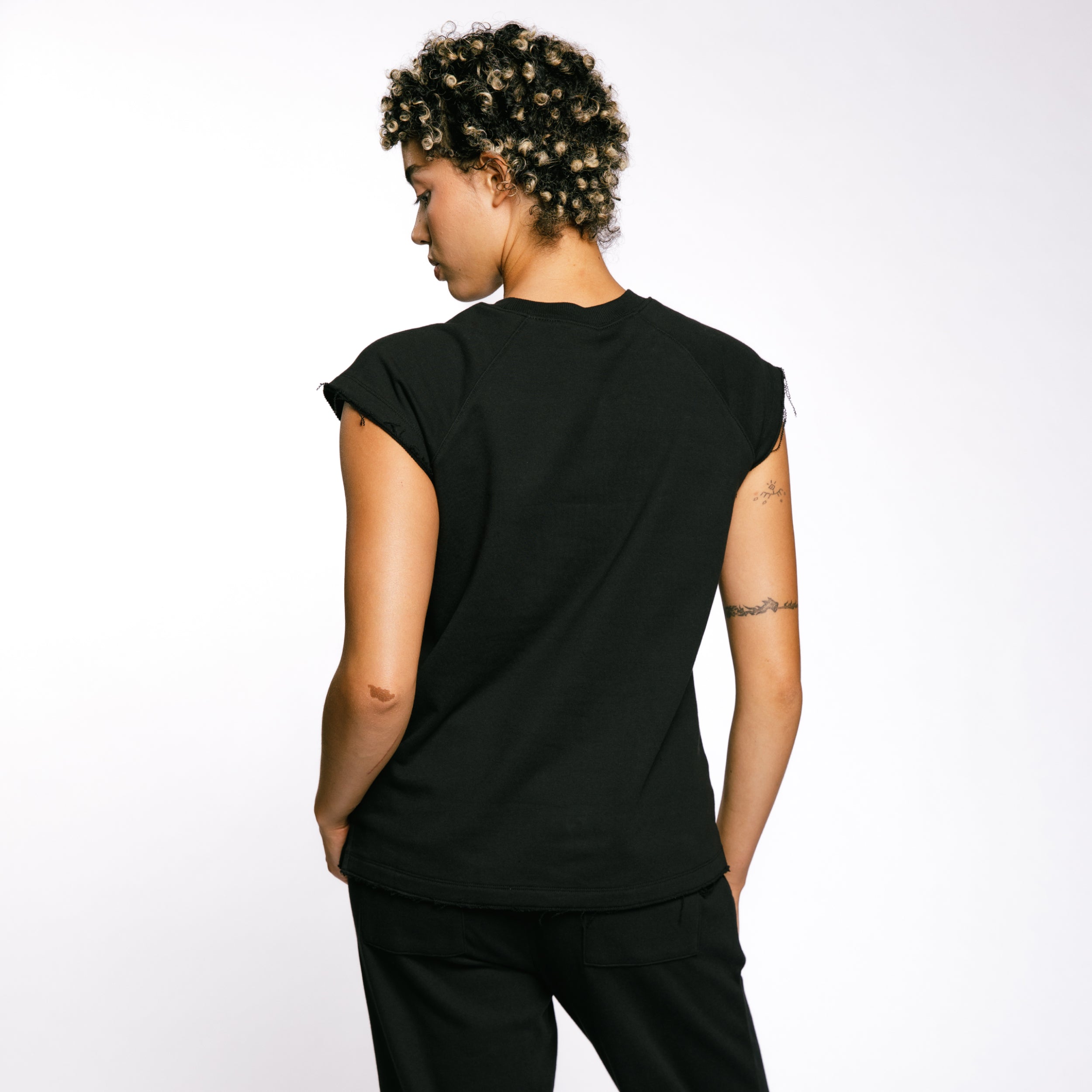 French Terry Cut Off Crew - Black