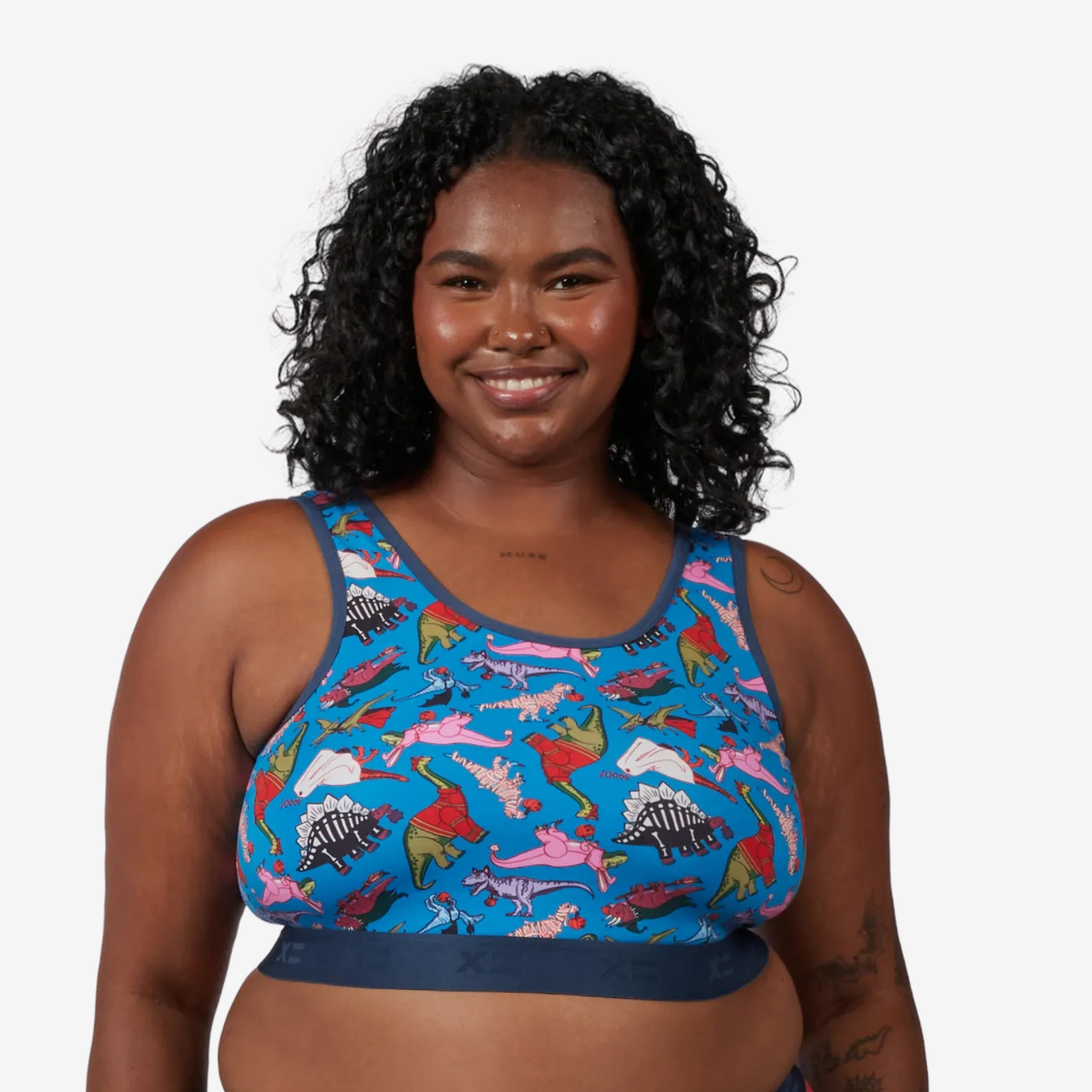 Model: Maliyah is 5'7" and wears a 2X