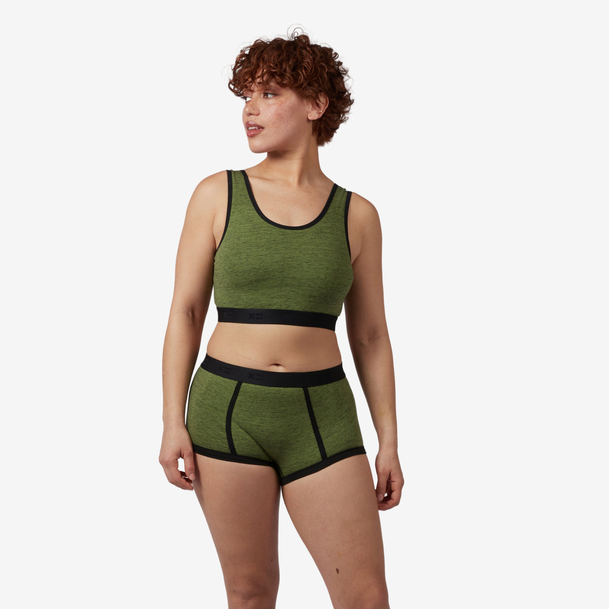 Model: Ariana is 5'7" and wears a medium