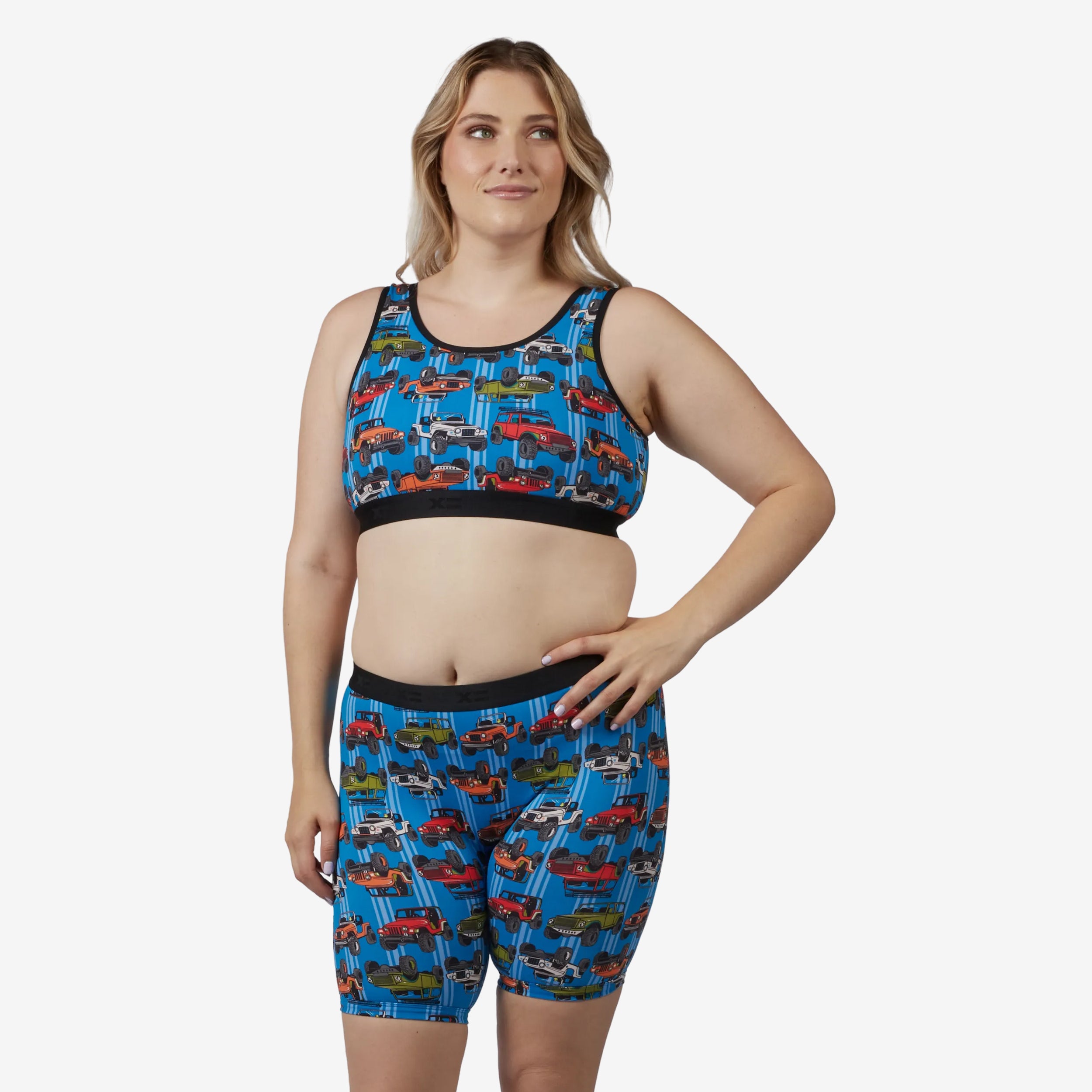 Model: Natalie is 5'11" and wears a Medium
