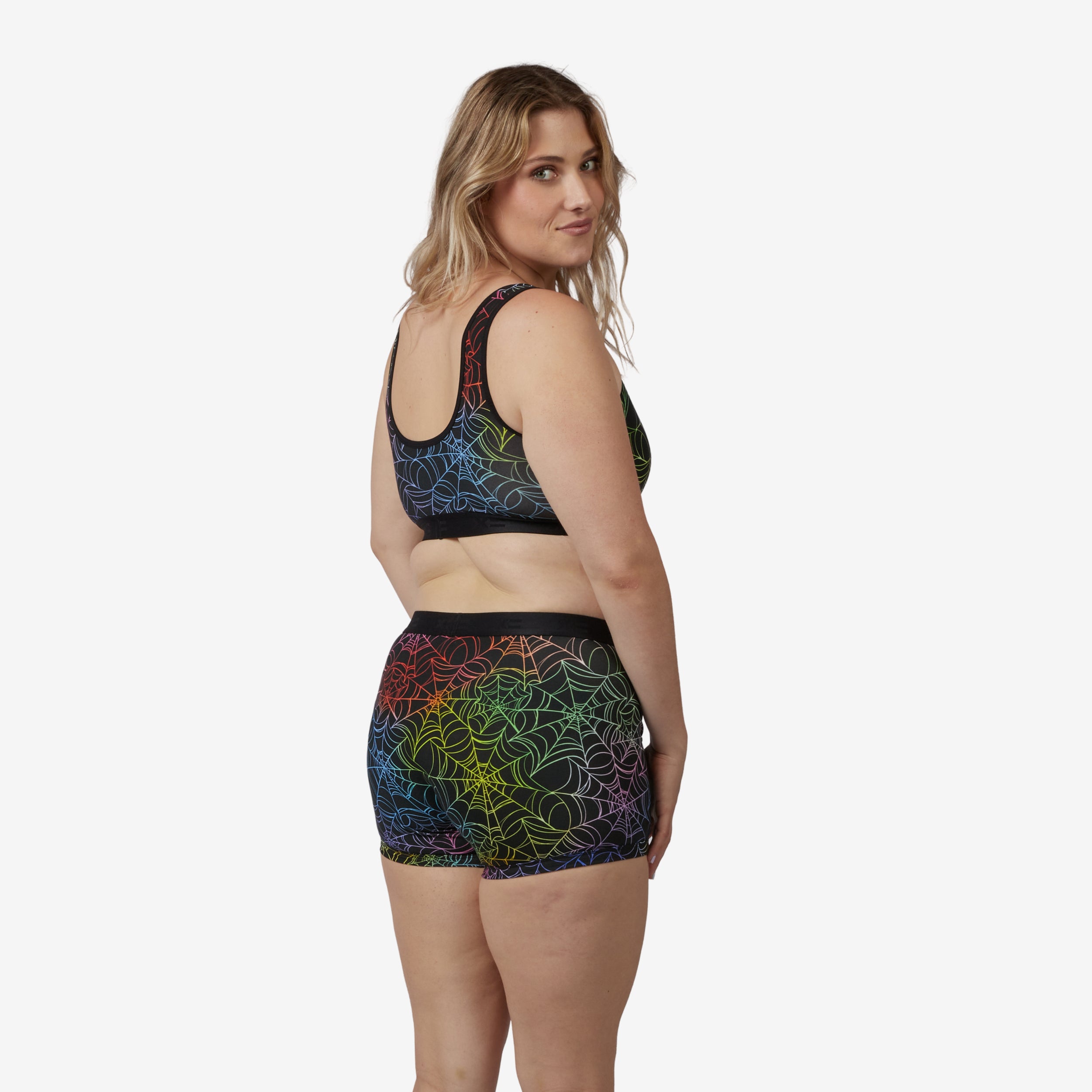 Model: Natalie is 5'11" and wears a Medium