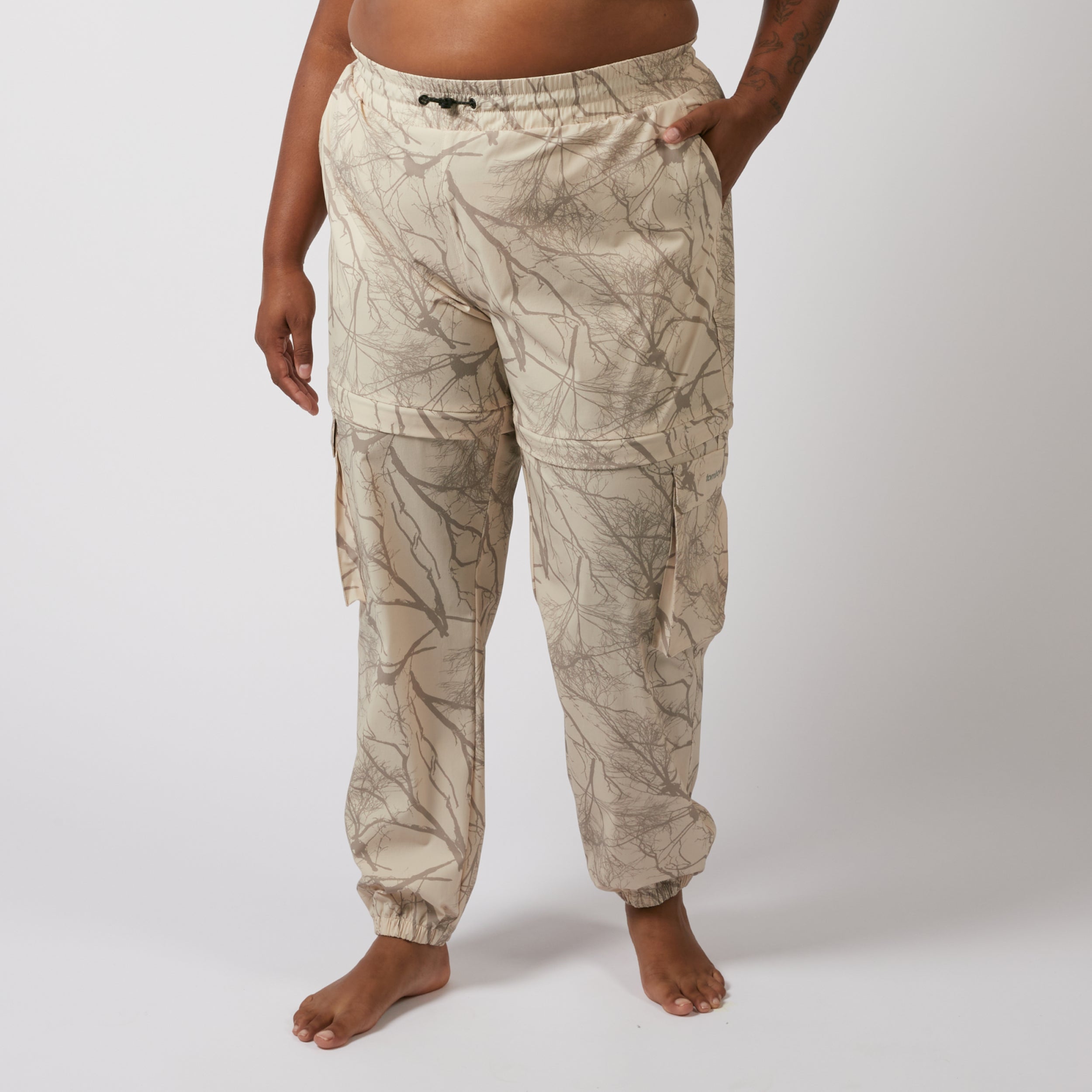 Zip-Off Running Jogger - Rooted Connection