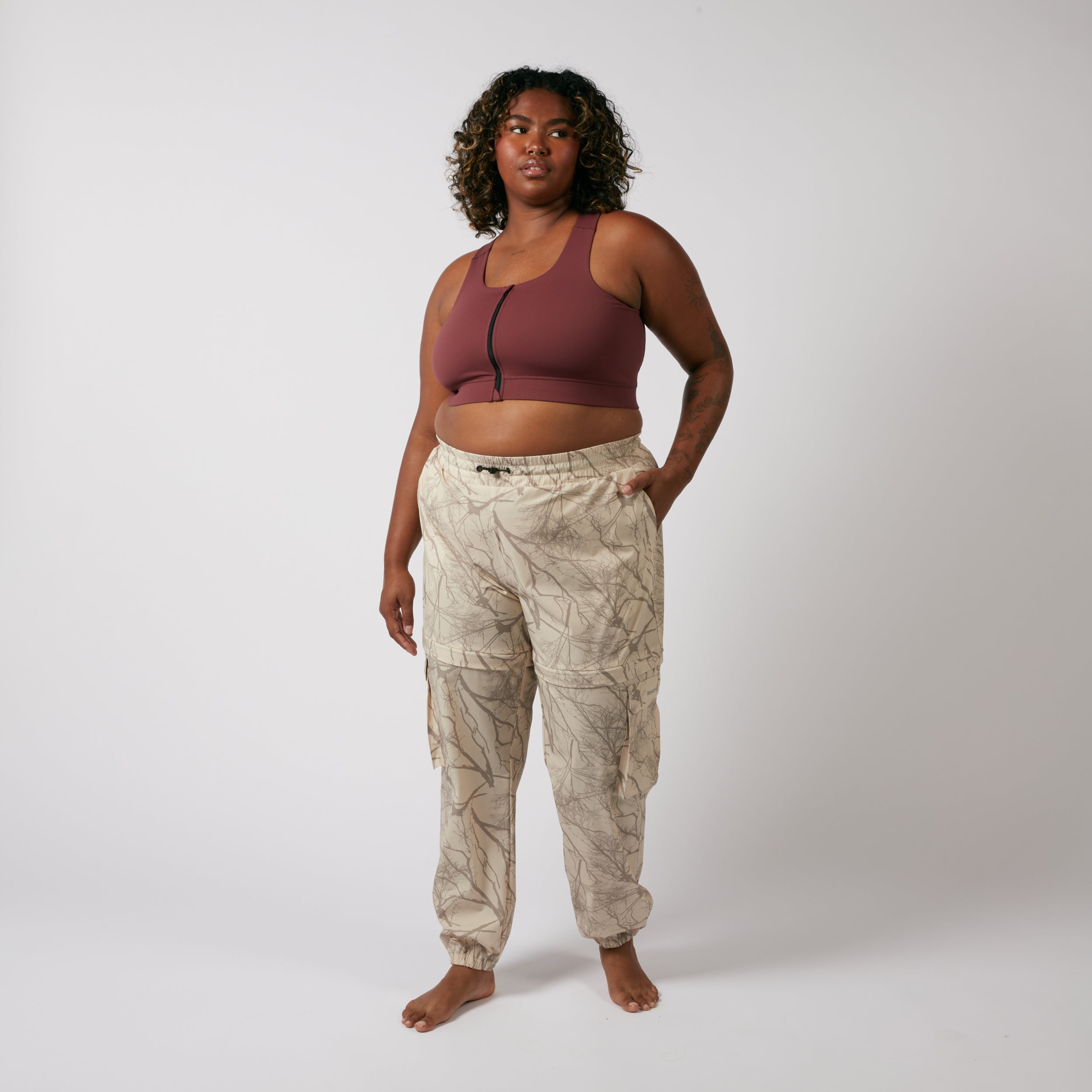 Zip-Off Running Jogger - Rooted Connection