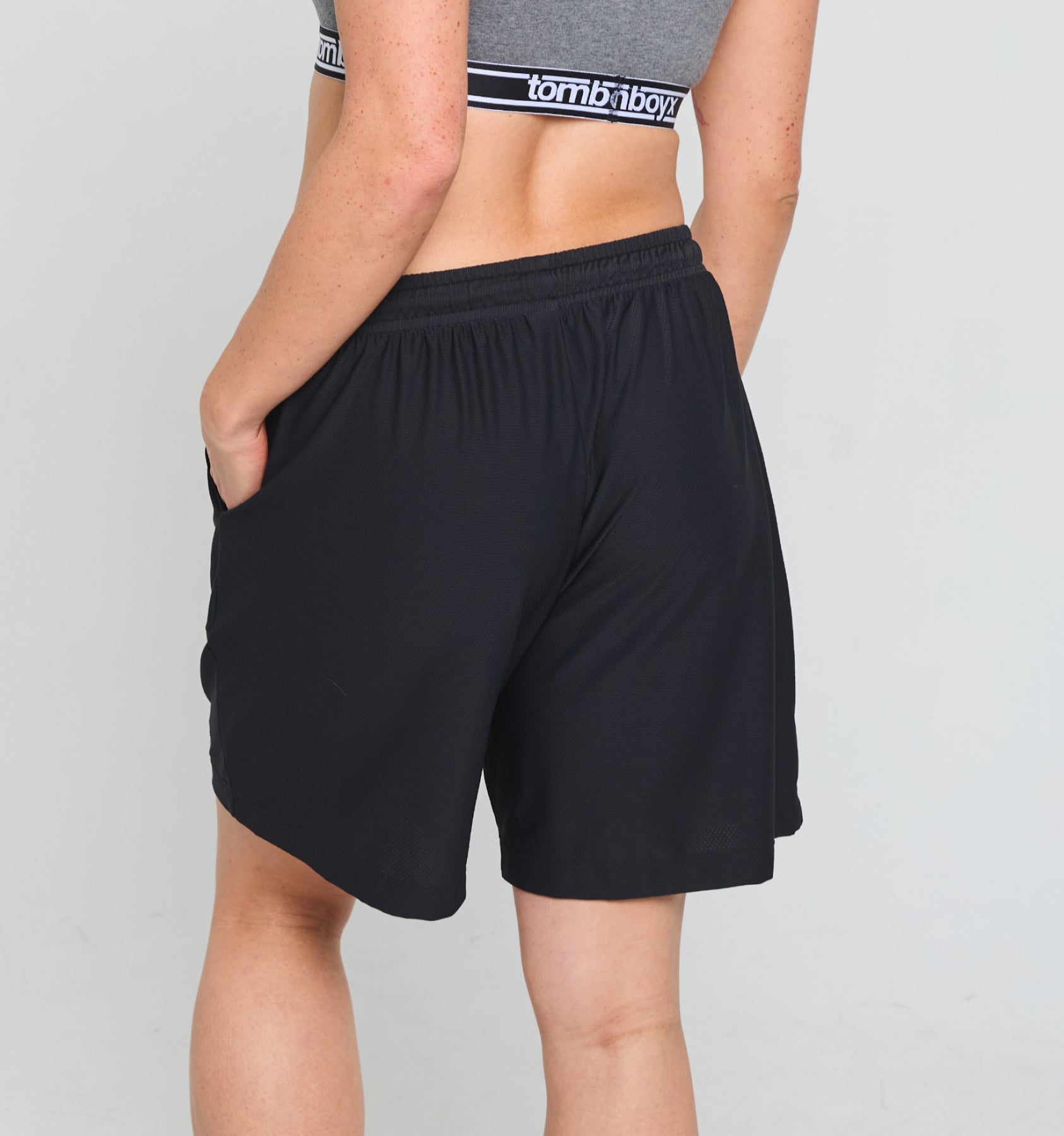 Solarmesh 7" Short - Black