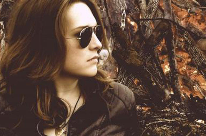 Tomboy Tuesday: Hannah Thomas Rocks!