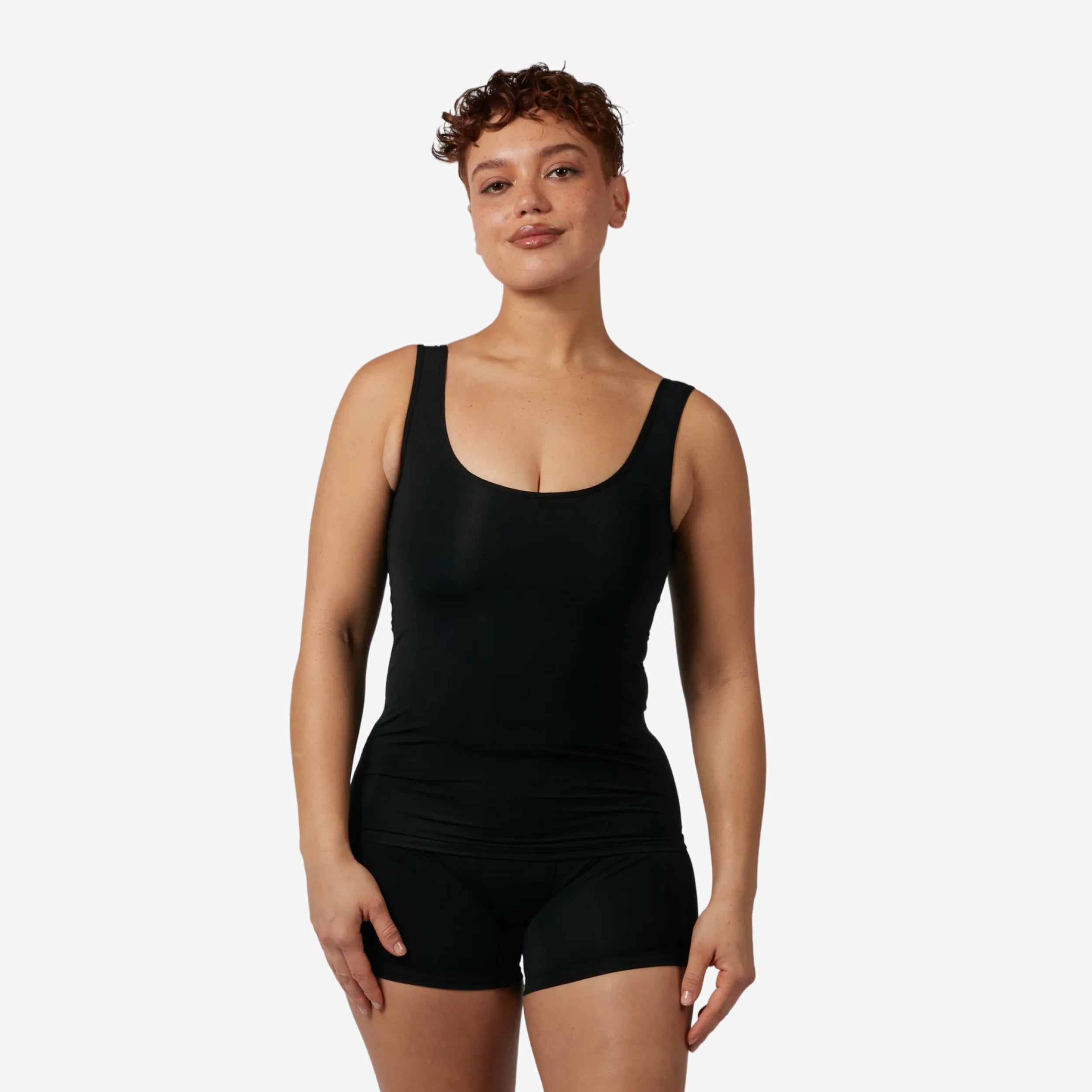 Model: Ariana is 5'7" and wears a medium