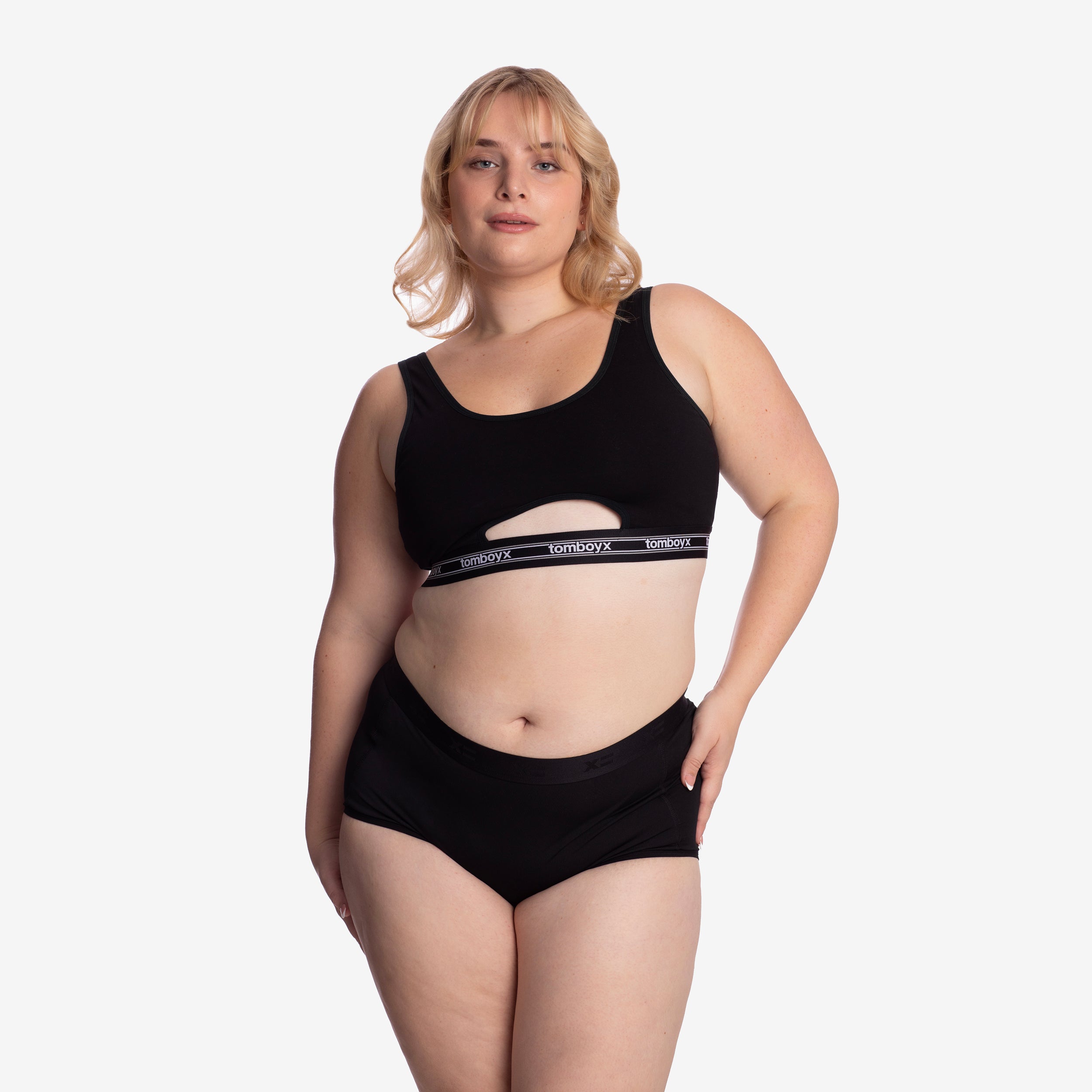 Model: Colette is 5'10" and wears a 2X