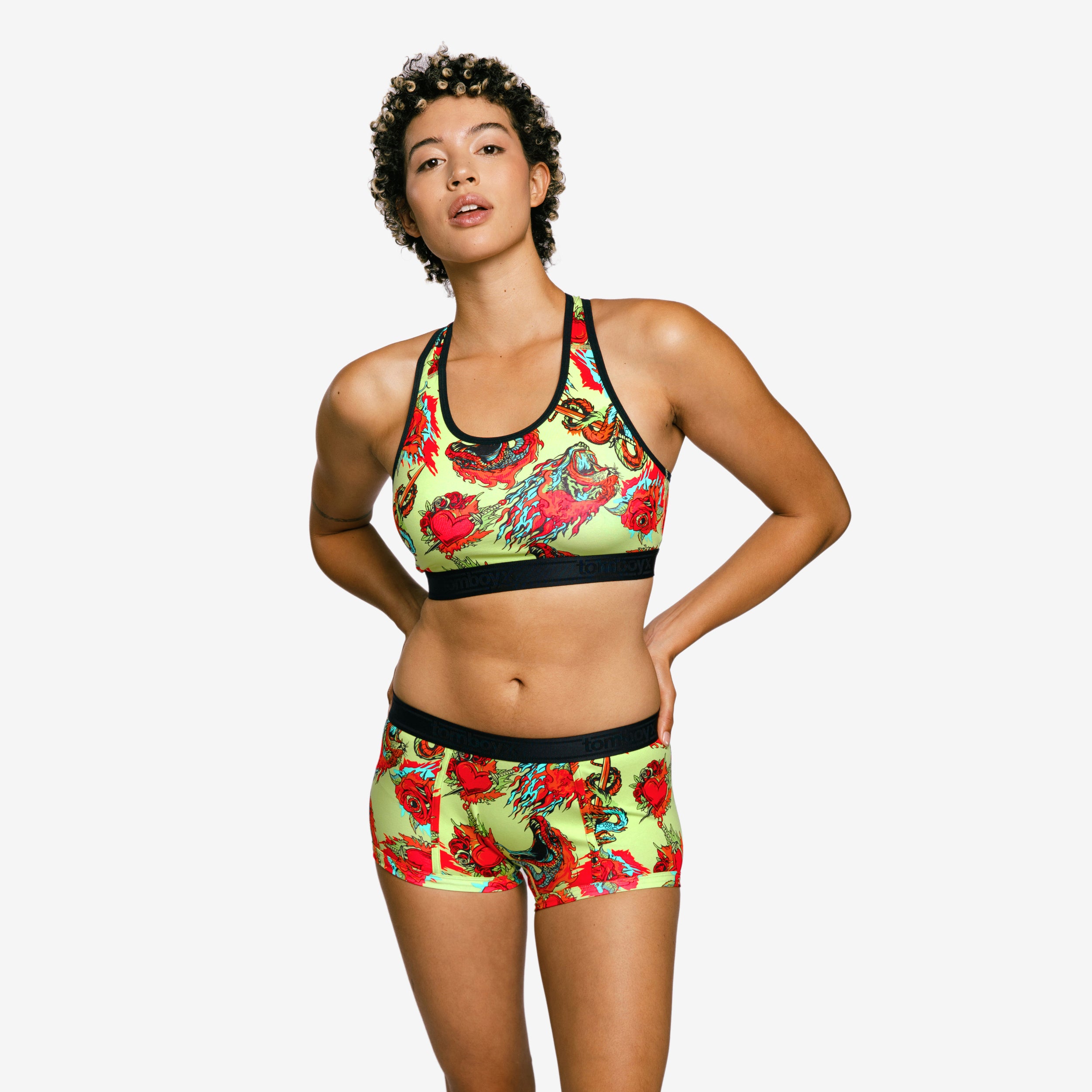 Model: Jules is 5'8" and wears a Small