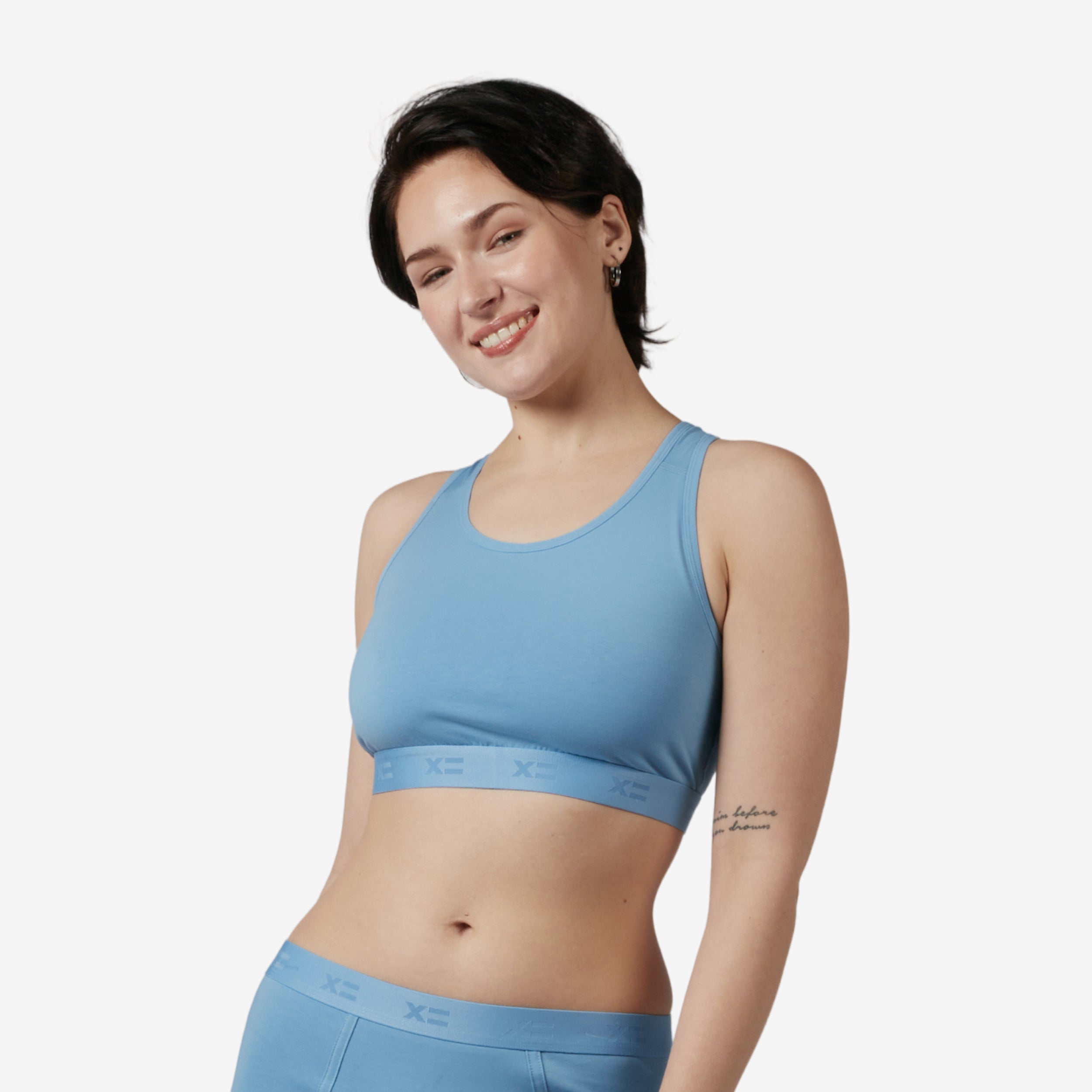 Model: Avery is 5'9" and wears a Medium