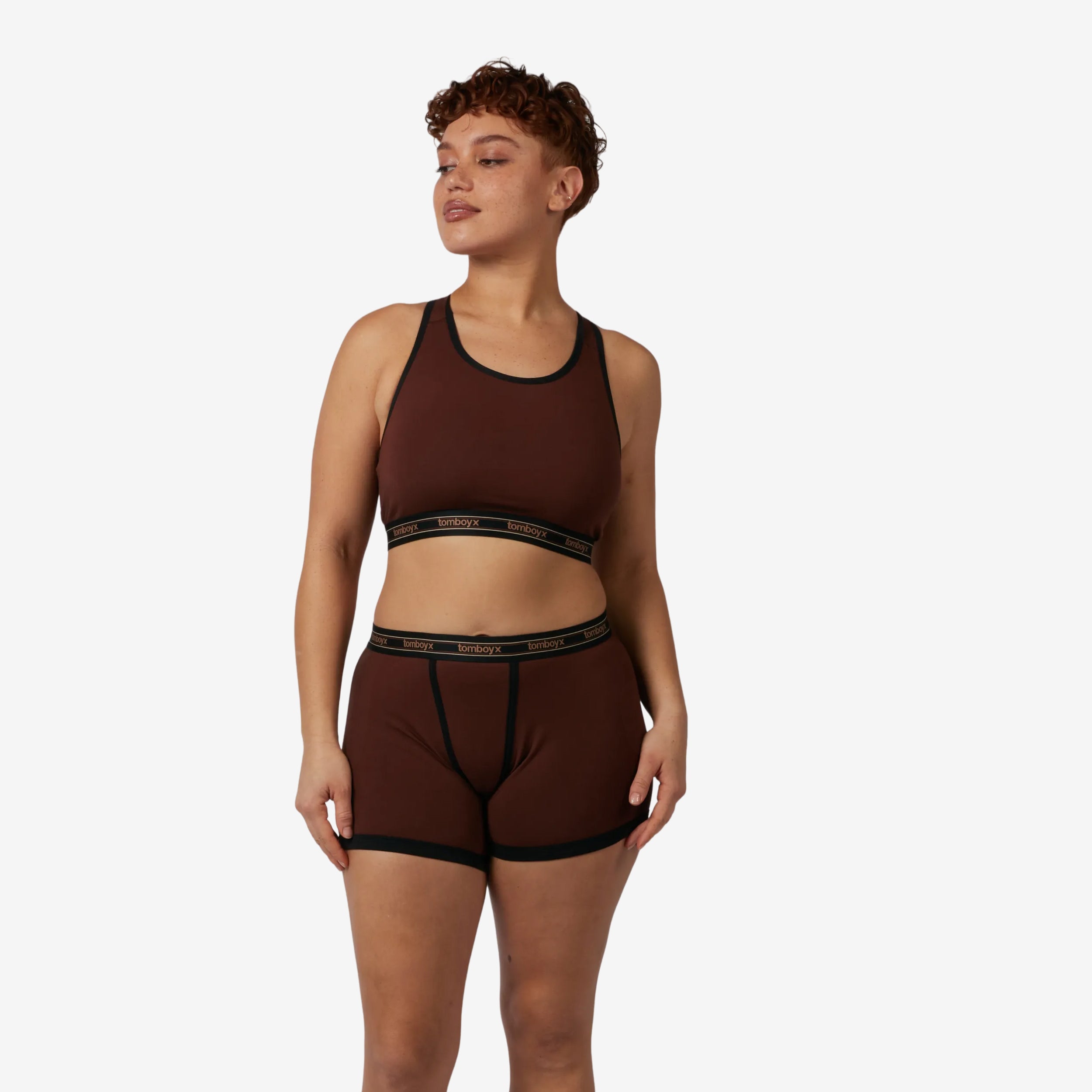 Model: Ariana is 5'7" and wears a medium