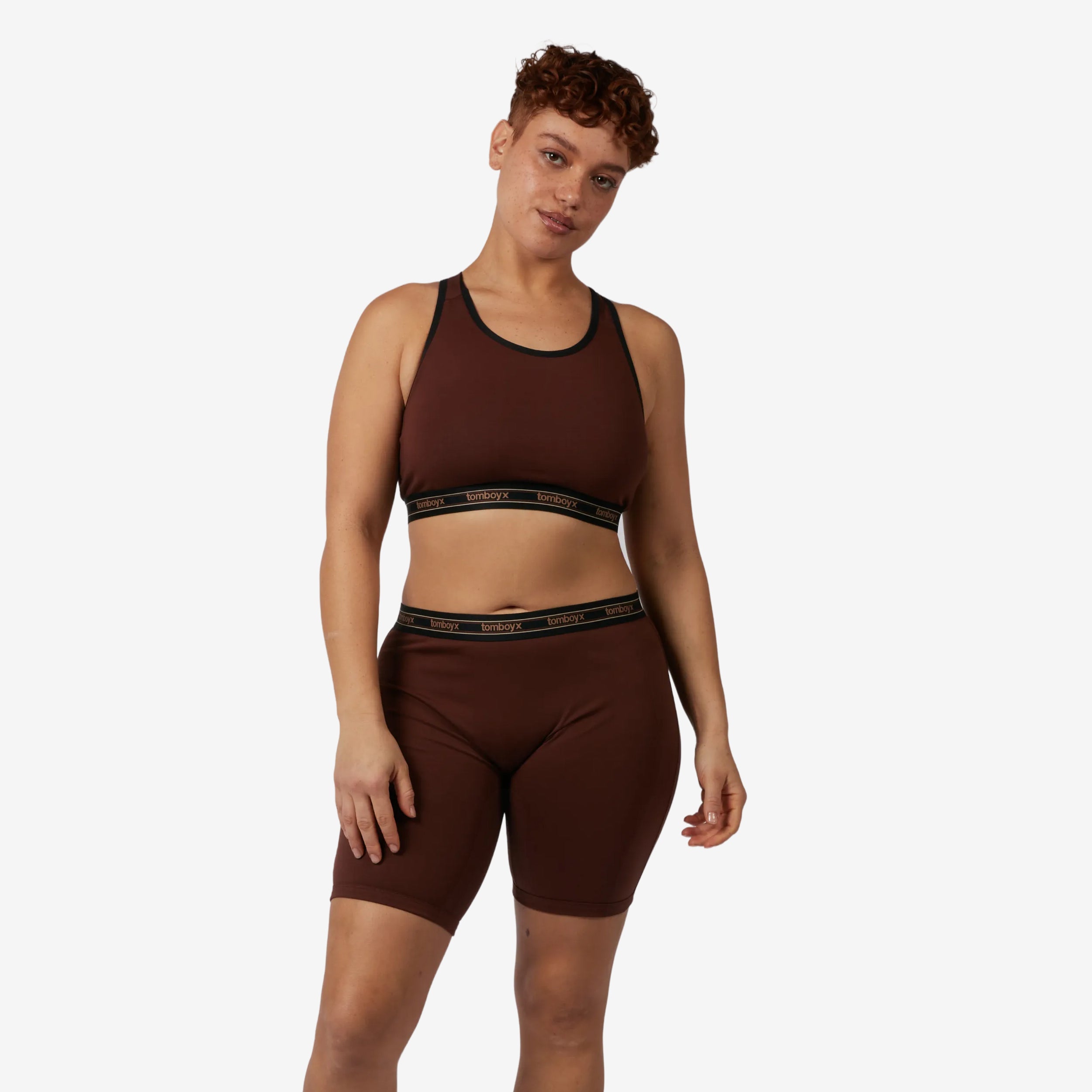 Model: Ariana is 5'7" and wears a medium