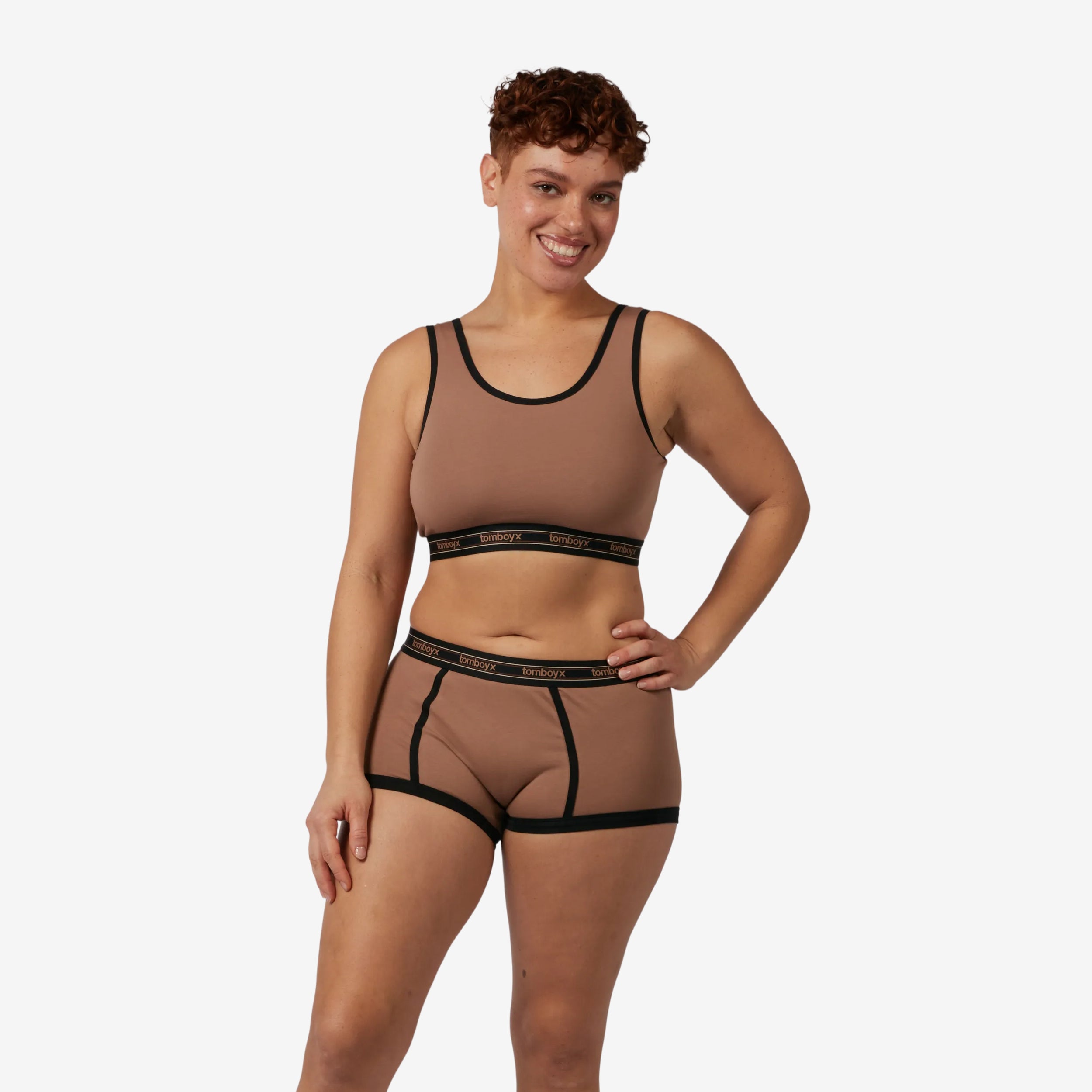 Model: Ariana is 5'7" and wears a medium