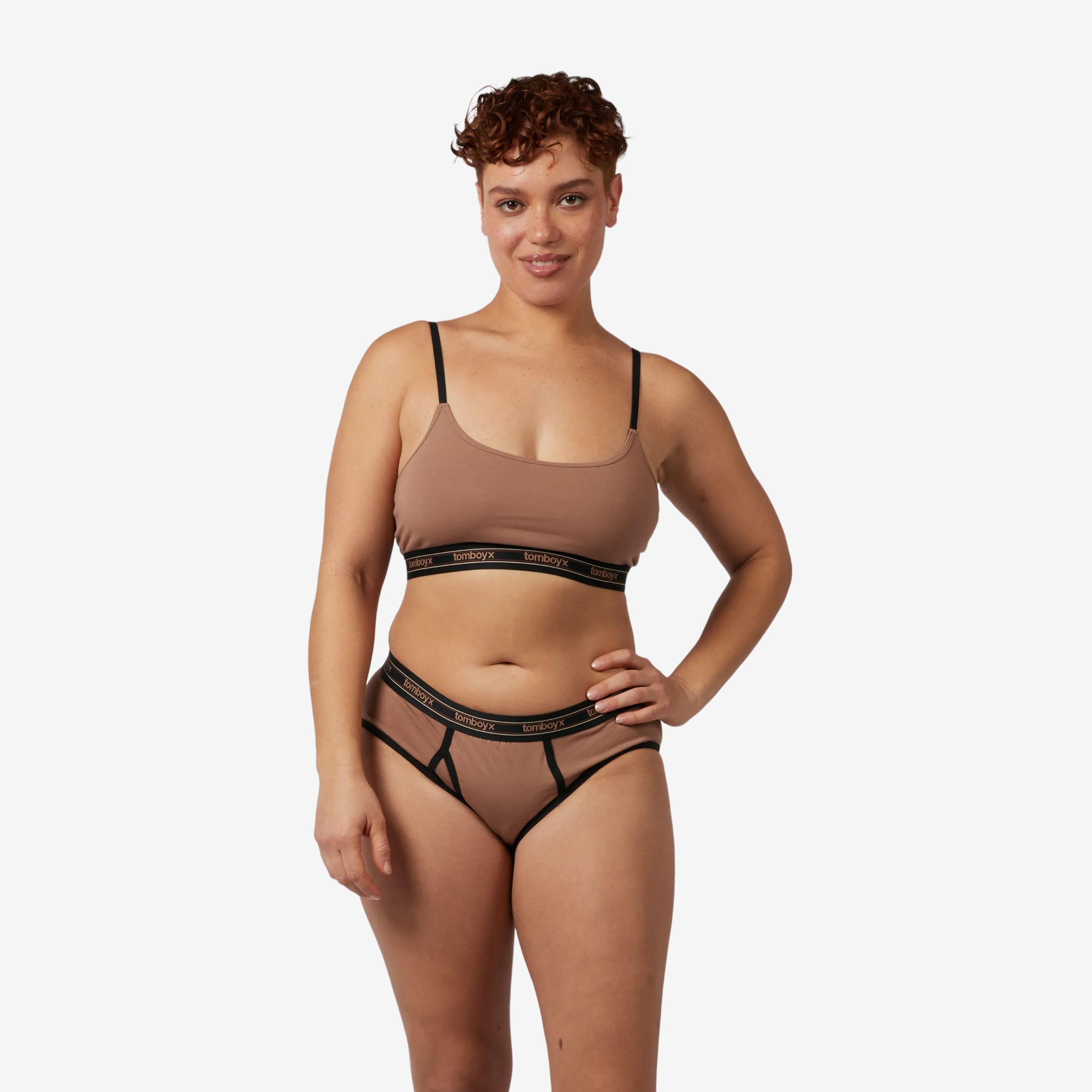 Model: Ariana is 5'7" and wears a medium