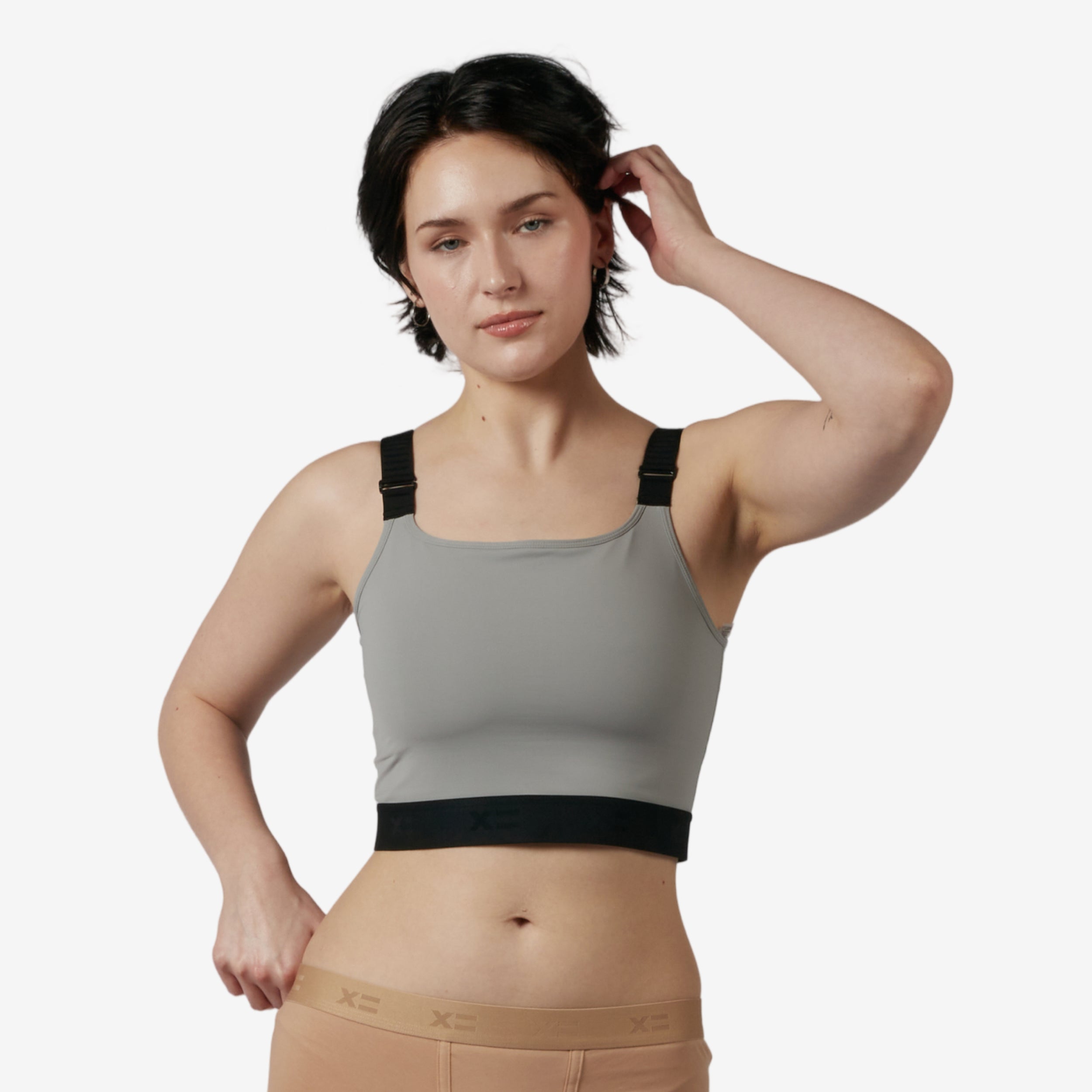 Model: Avery is 5'9" and wears a Medium