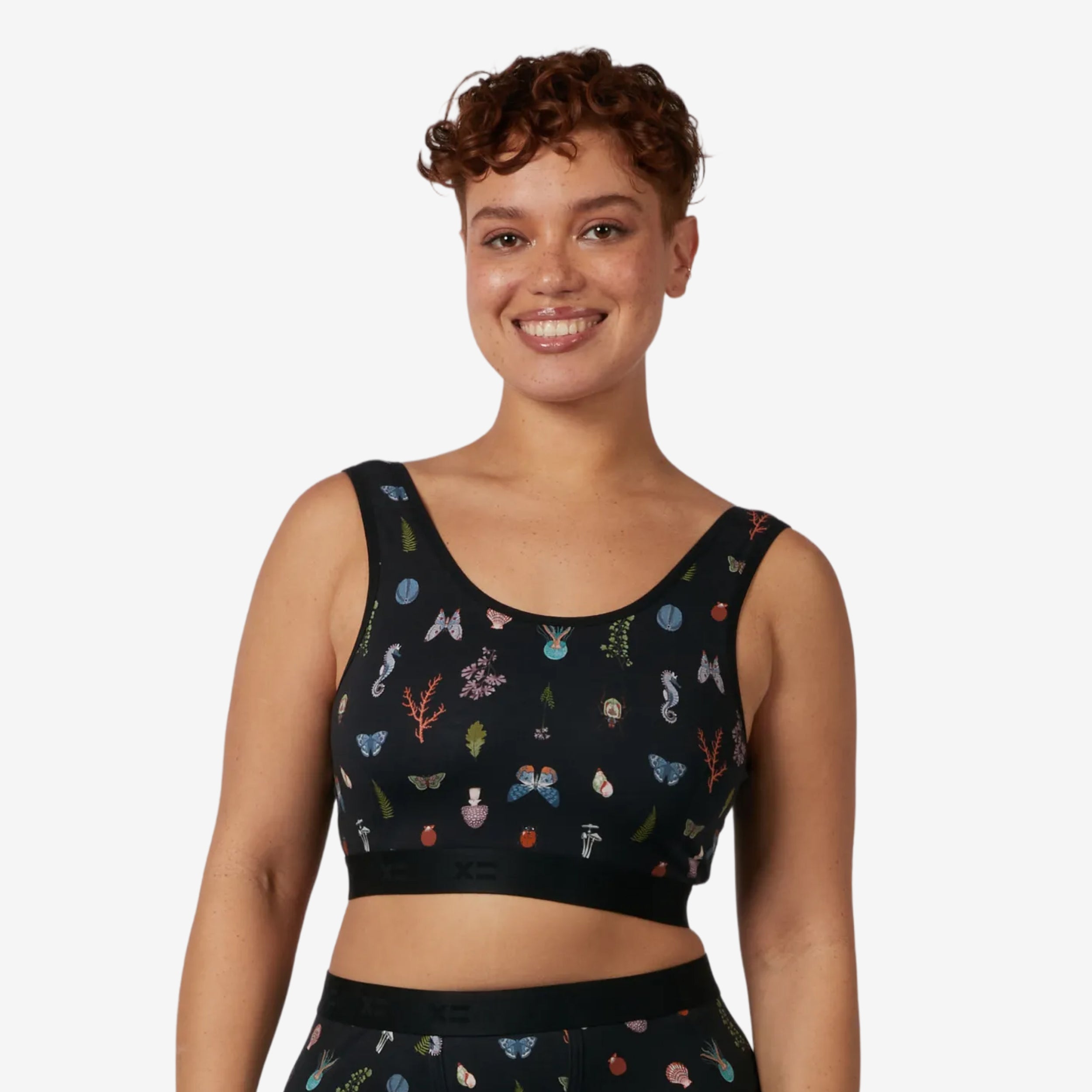 Model: Ariana is 5'7" and wears a medium