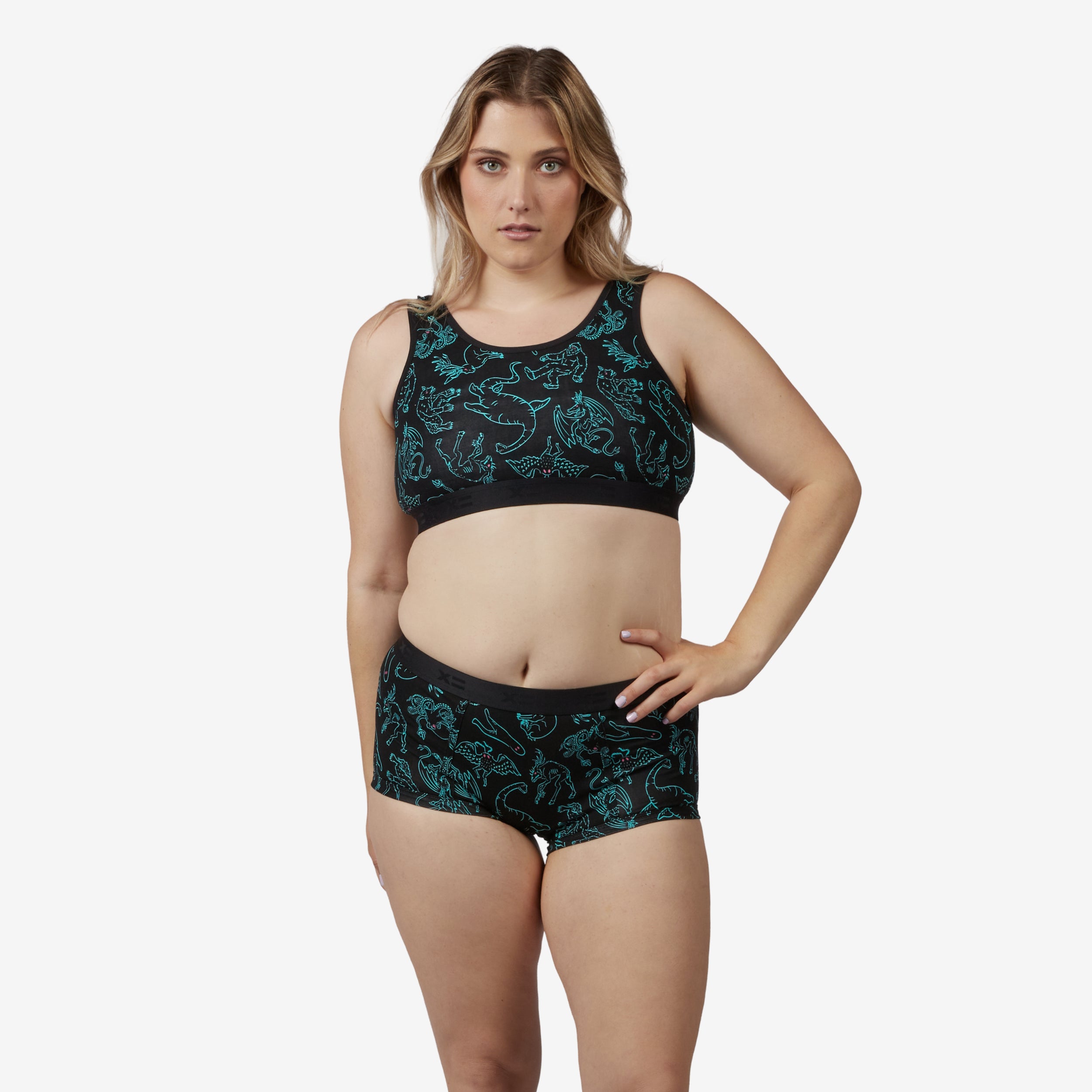Model: Natalie is 5'11" and wears a Medium