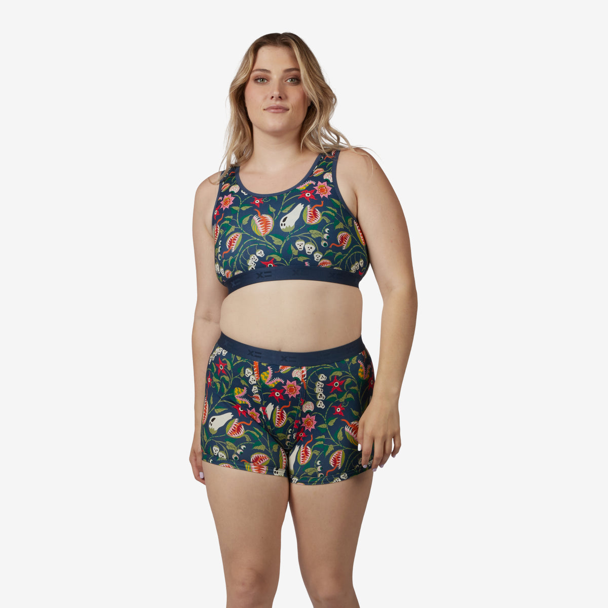 Model: Natalie is 5'11" and wears a Medium