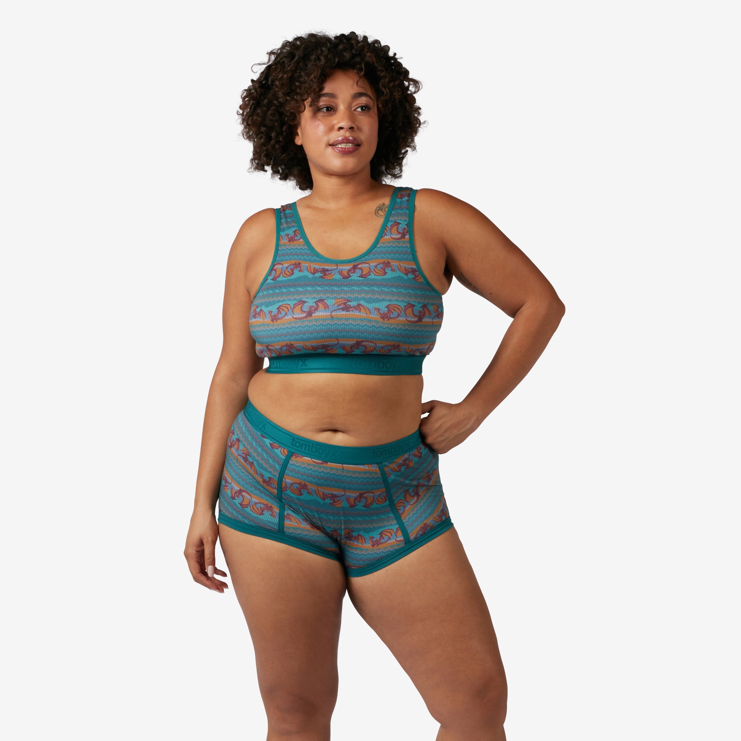 Model: Tambrie is 5'8" and wears a 2X