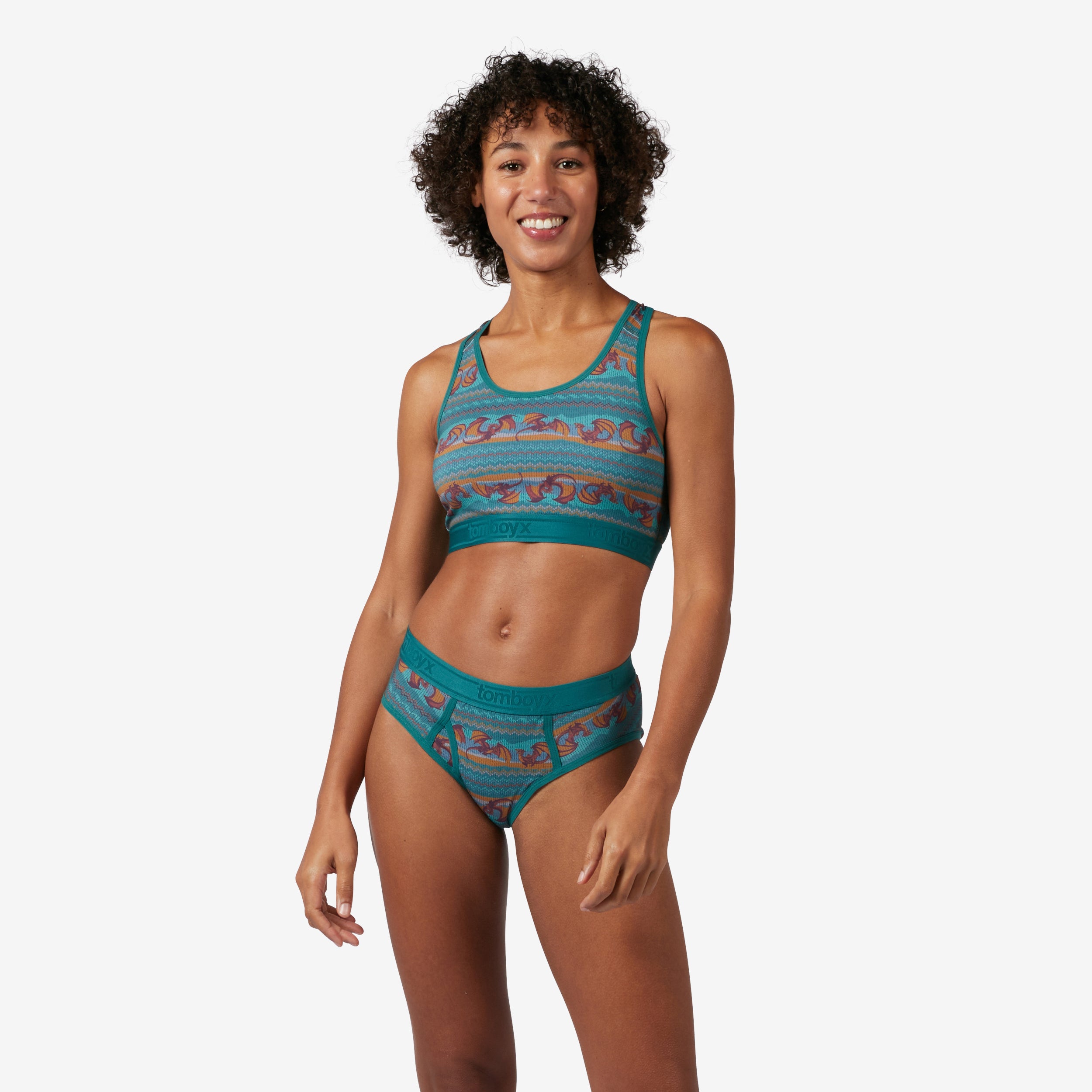 Model: Kass is 5'9" and wears a Small