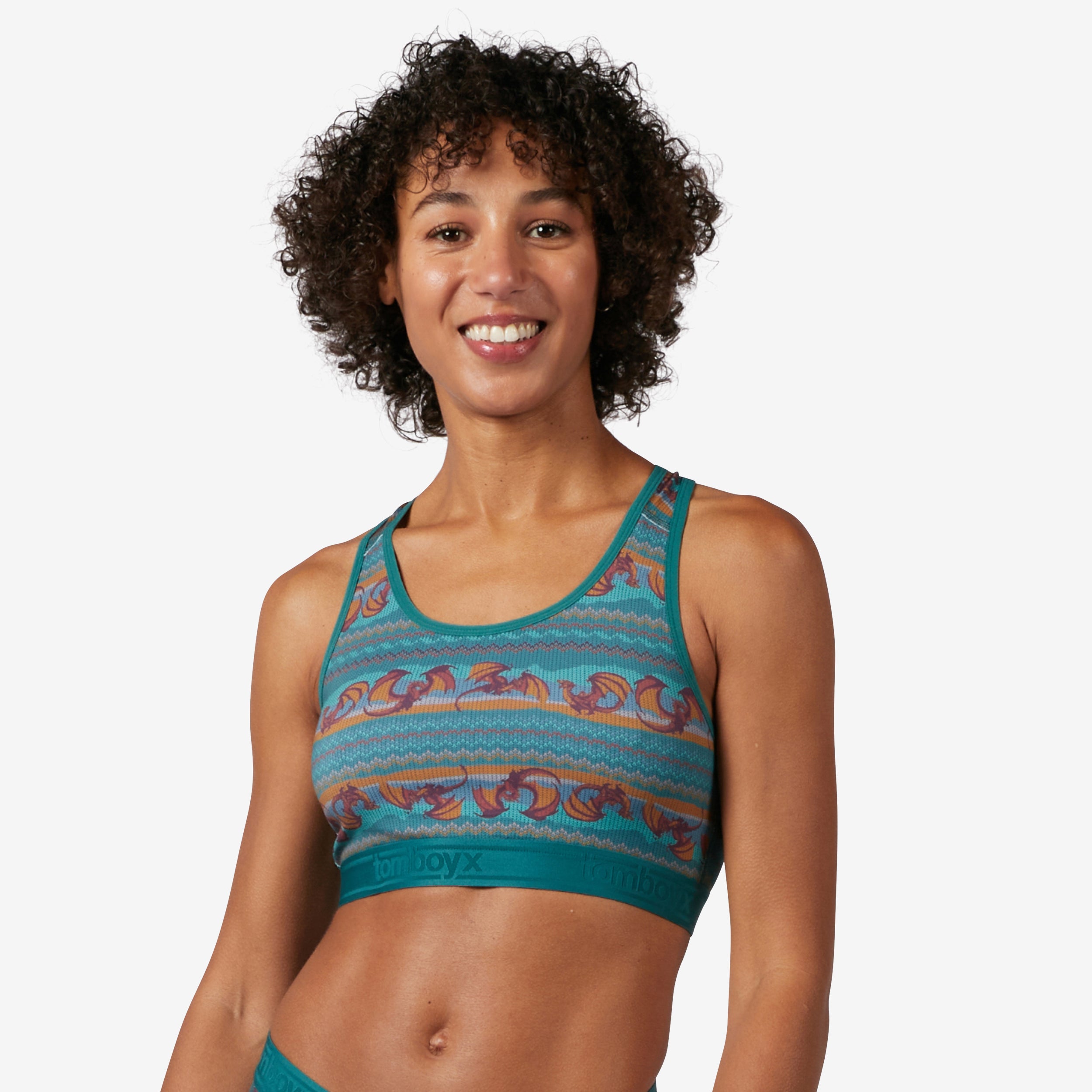 Model: Kass is 5'9" and wears a Small