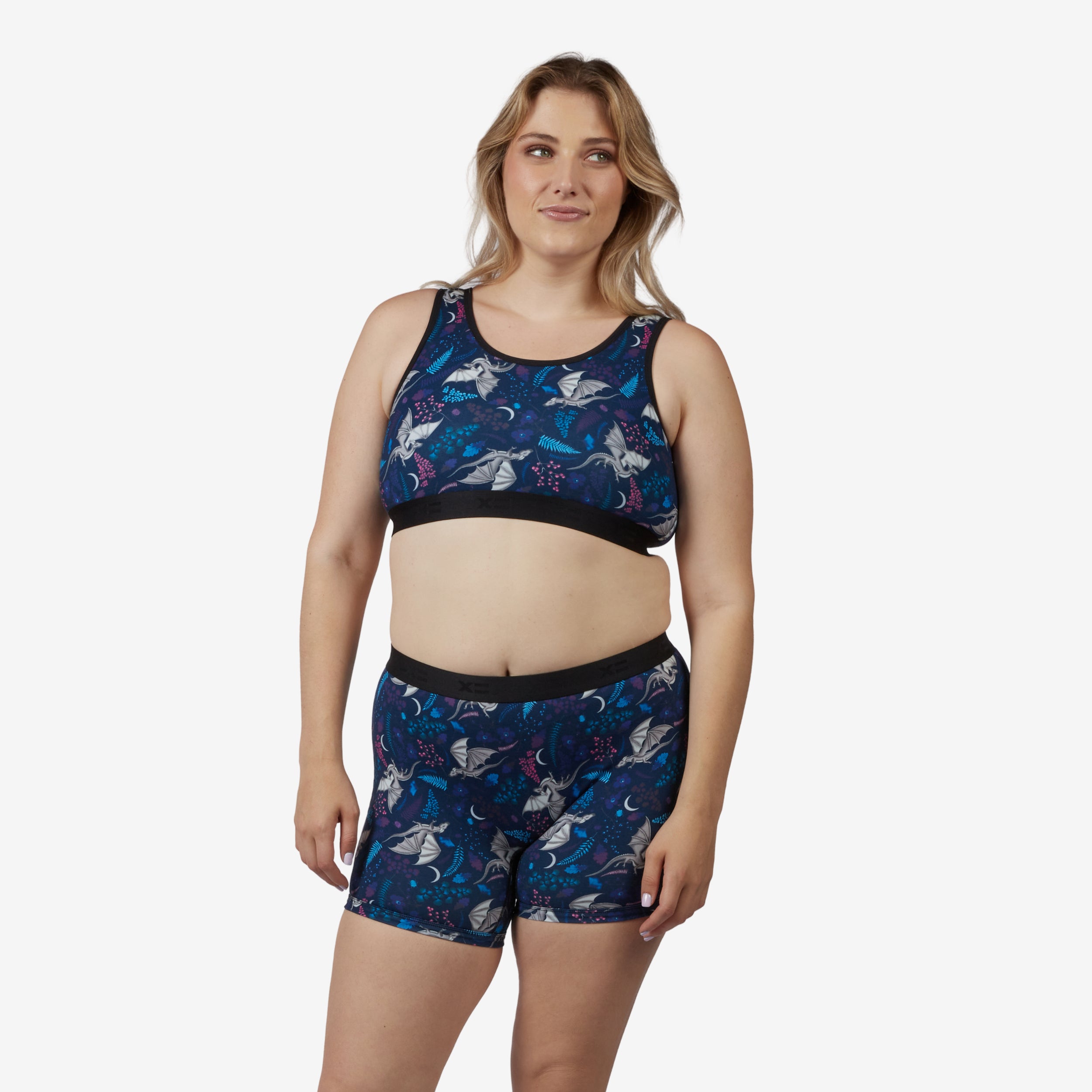 Model: Natalie is 5'11" and wears a Medium