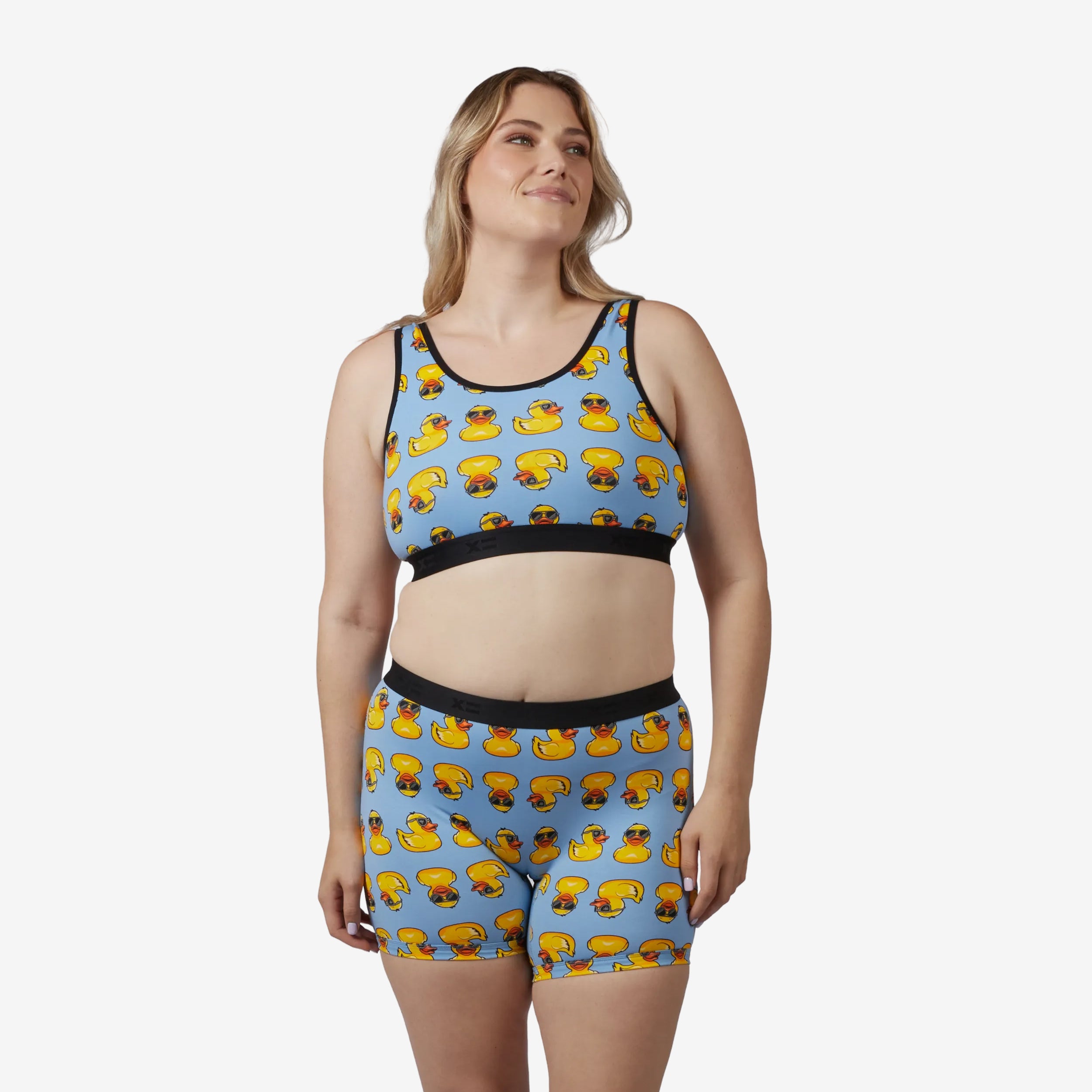 Model: Natalie is 5'11" and wears a Medium