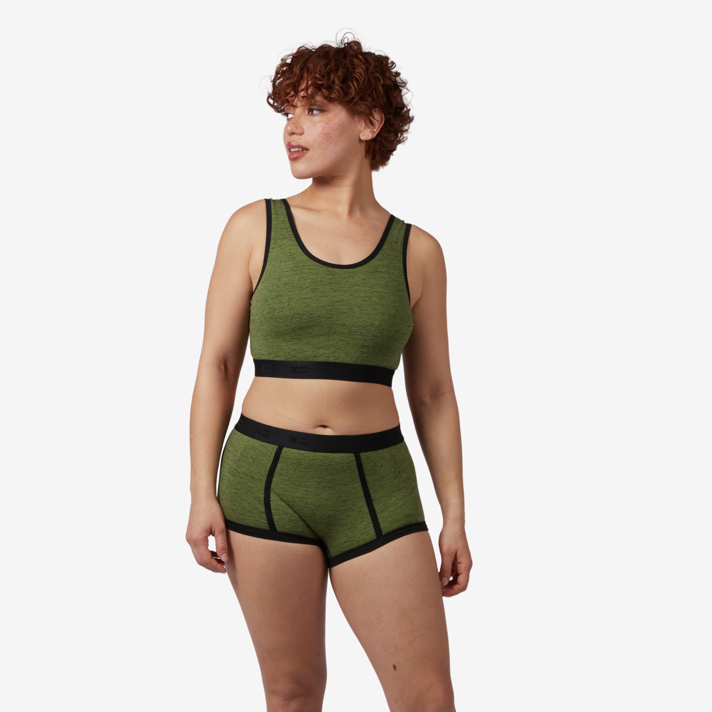 Model: Ariana is 5'7" and wears a medium