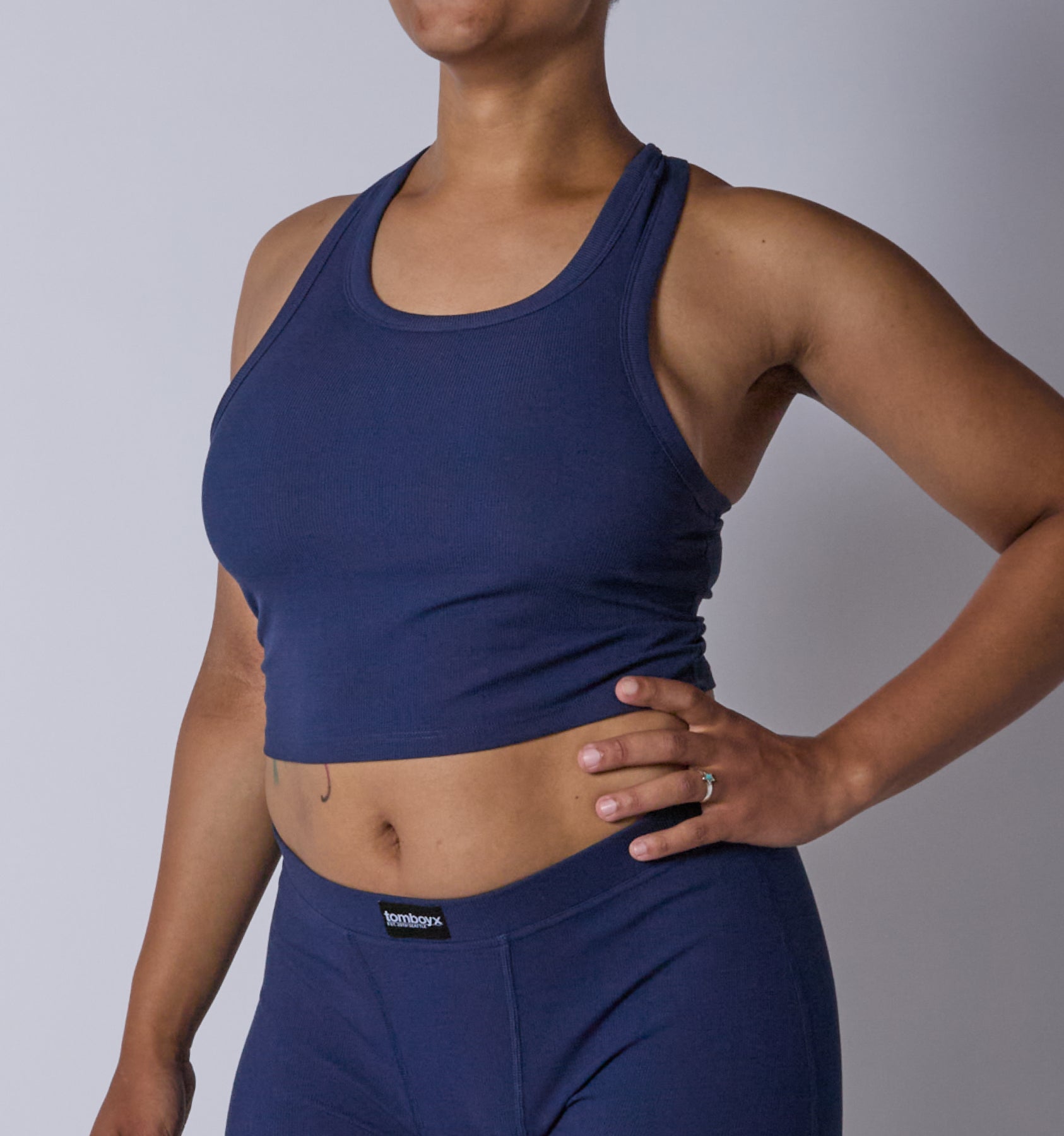 Model:Vera-Camille is 5'9" and wearing a size Medium