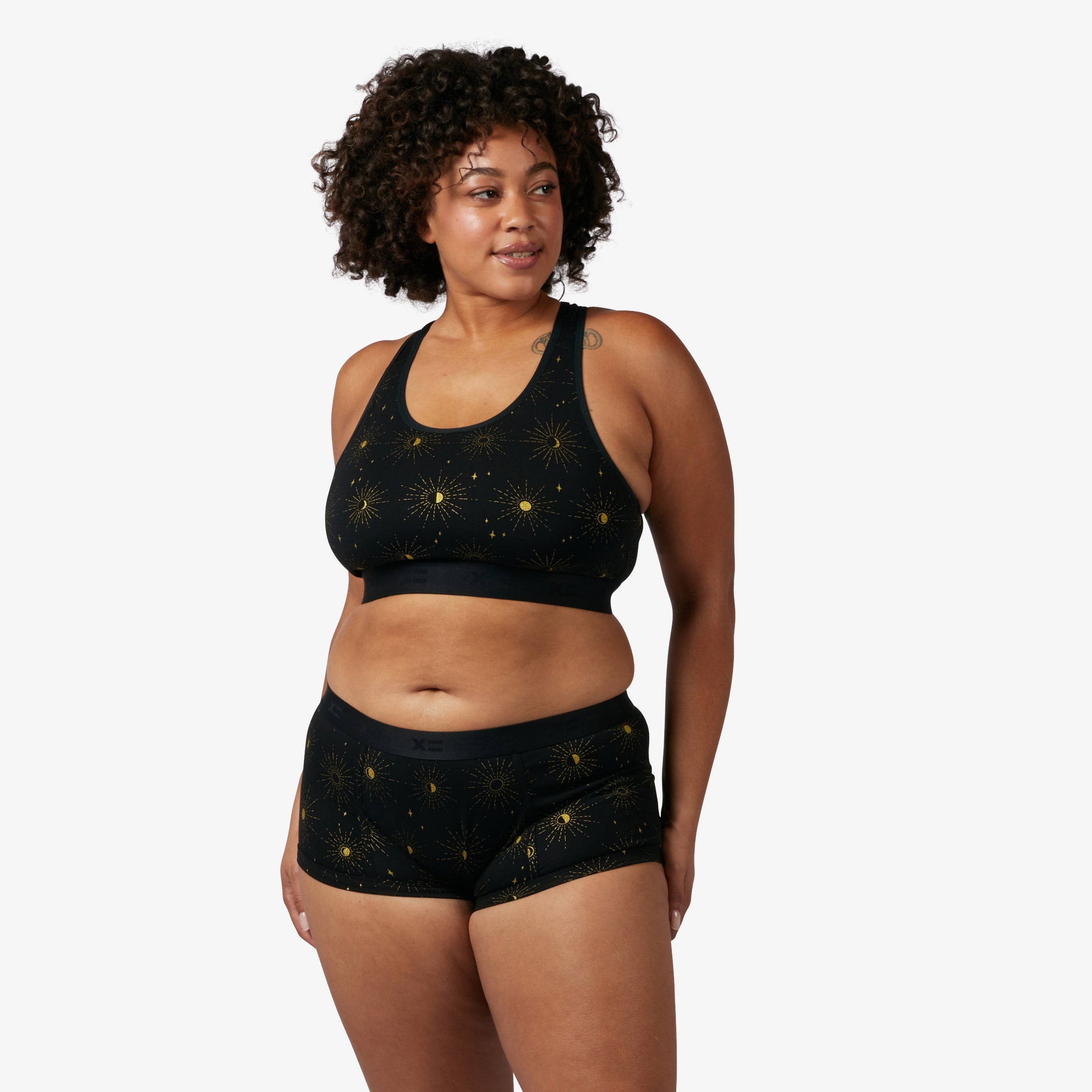 Model: Tambrie is 5'8" and wears a 2X