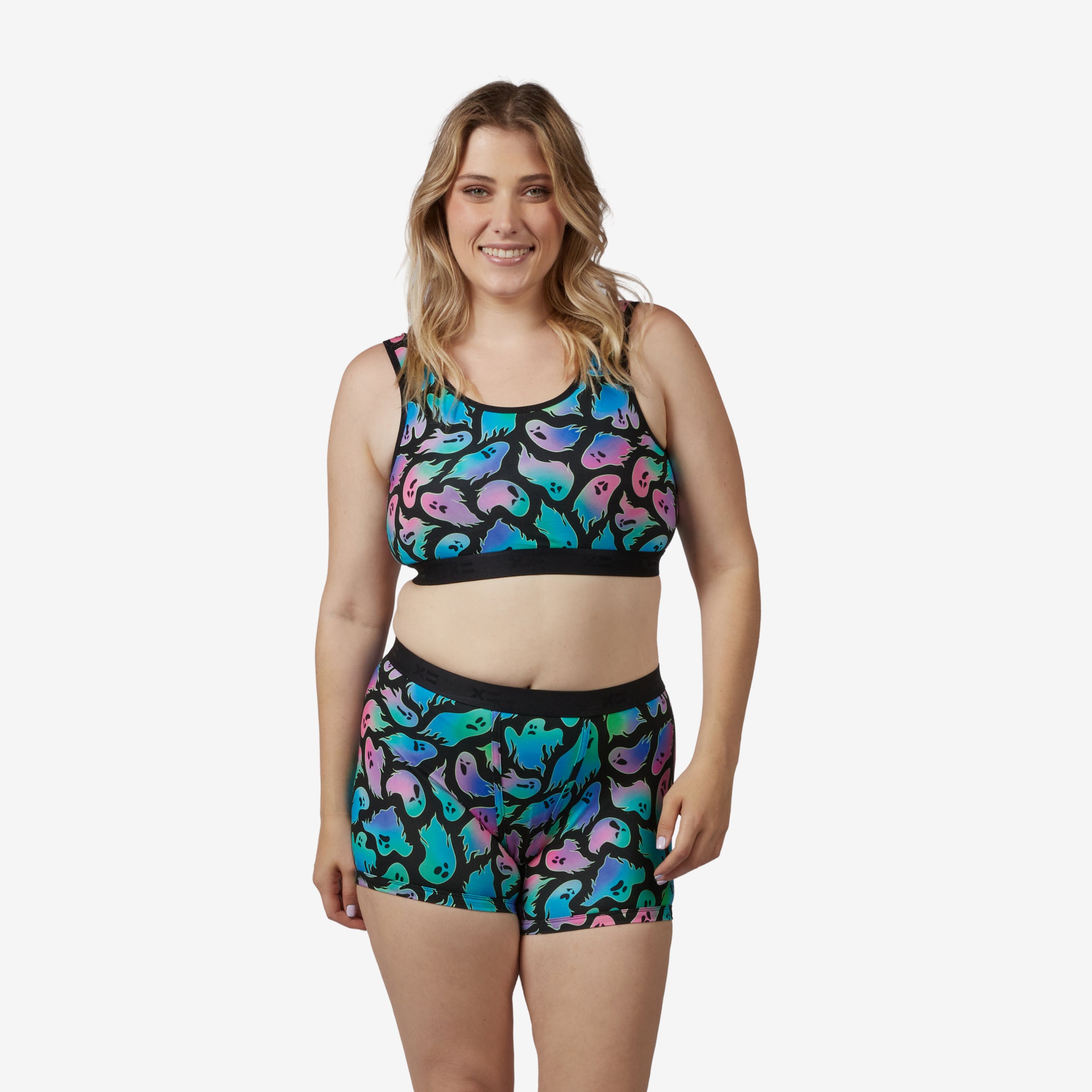 Model: Natalie is 5'11" and wears a Medium