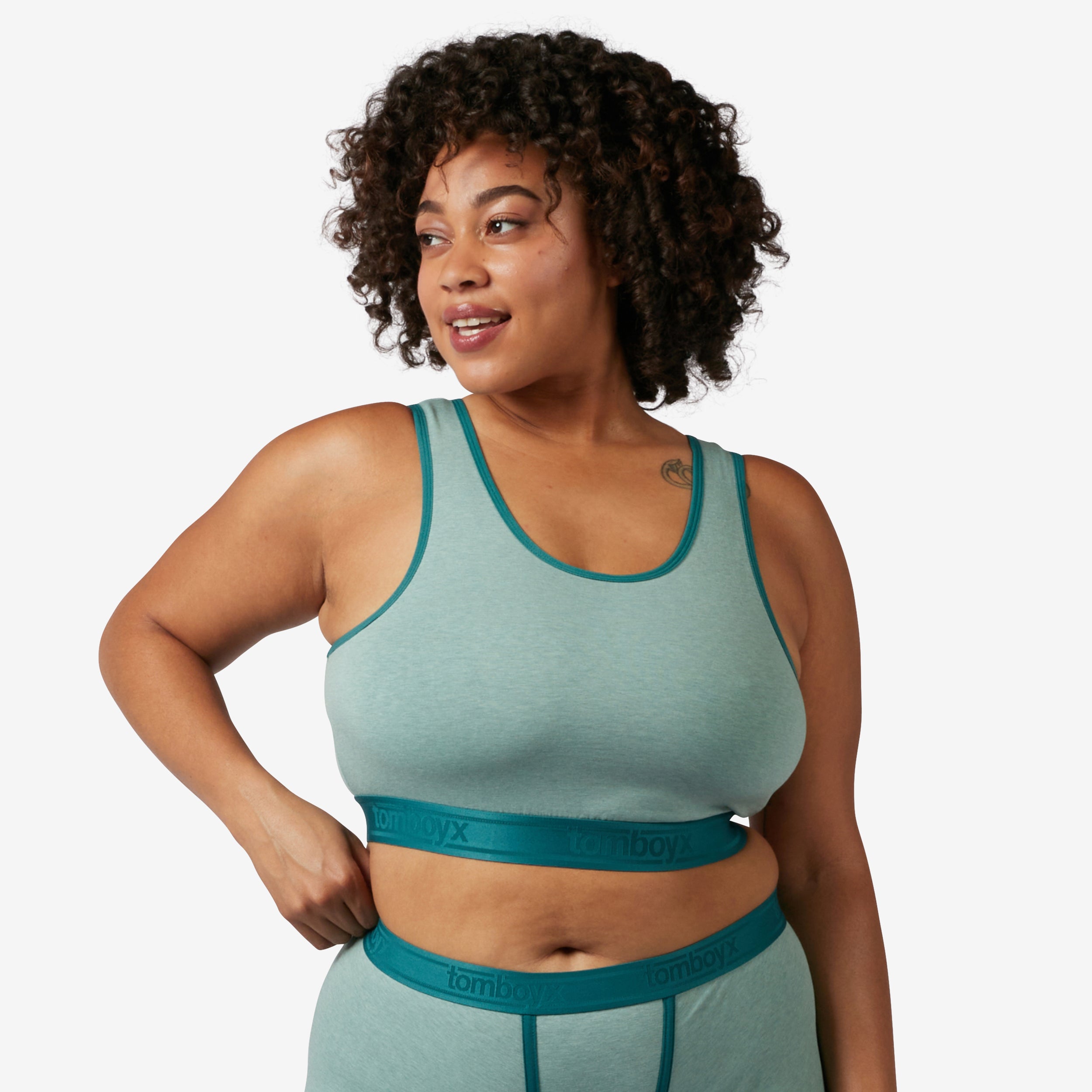 Model: Tambrie is 5'8" and wears a 2X