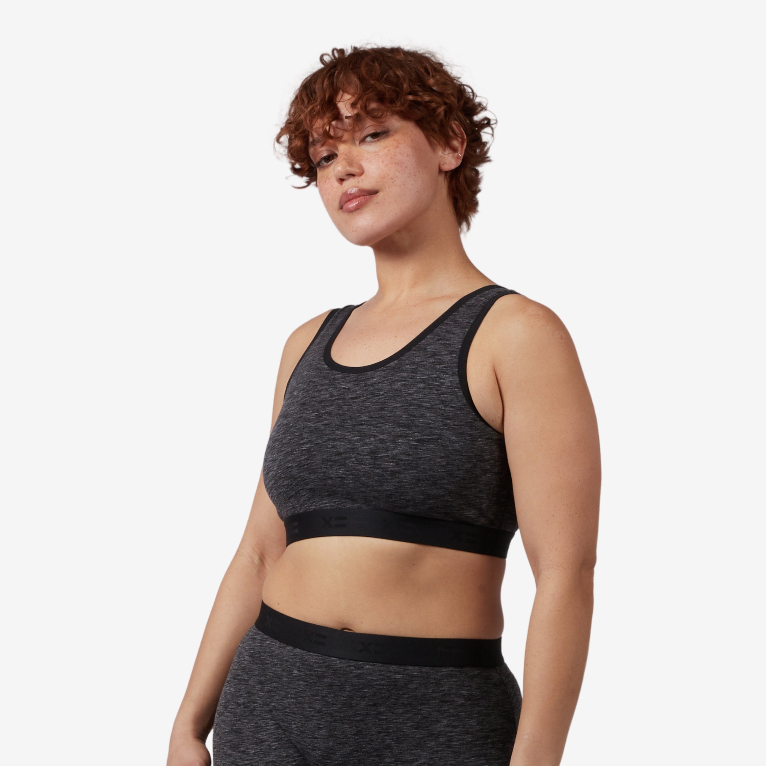 Model: Ariana is 5'7" and wears a medium