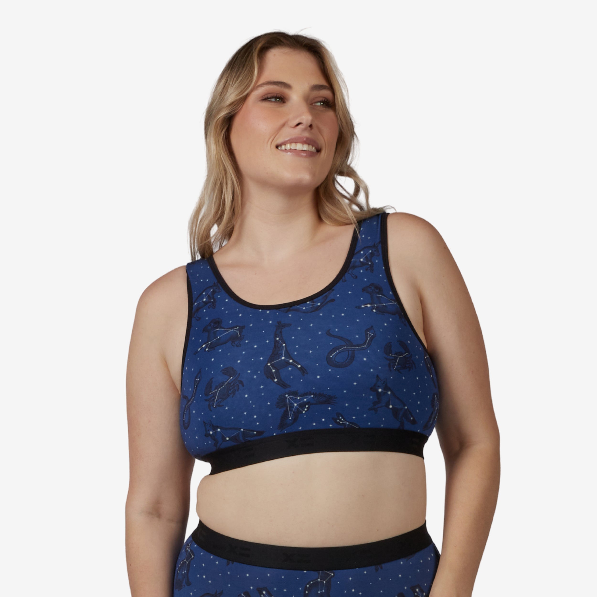 Model: Natalie is 5'11" and wears a Medium
