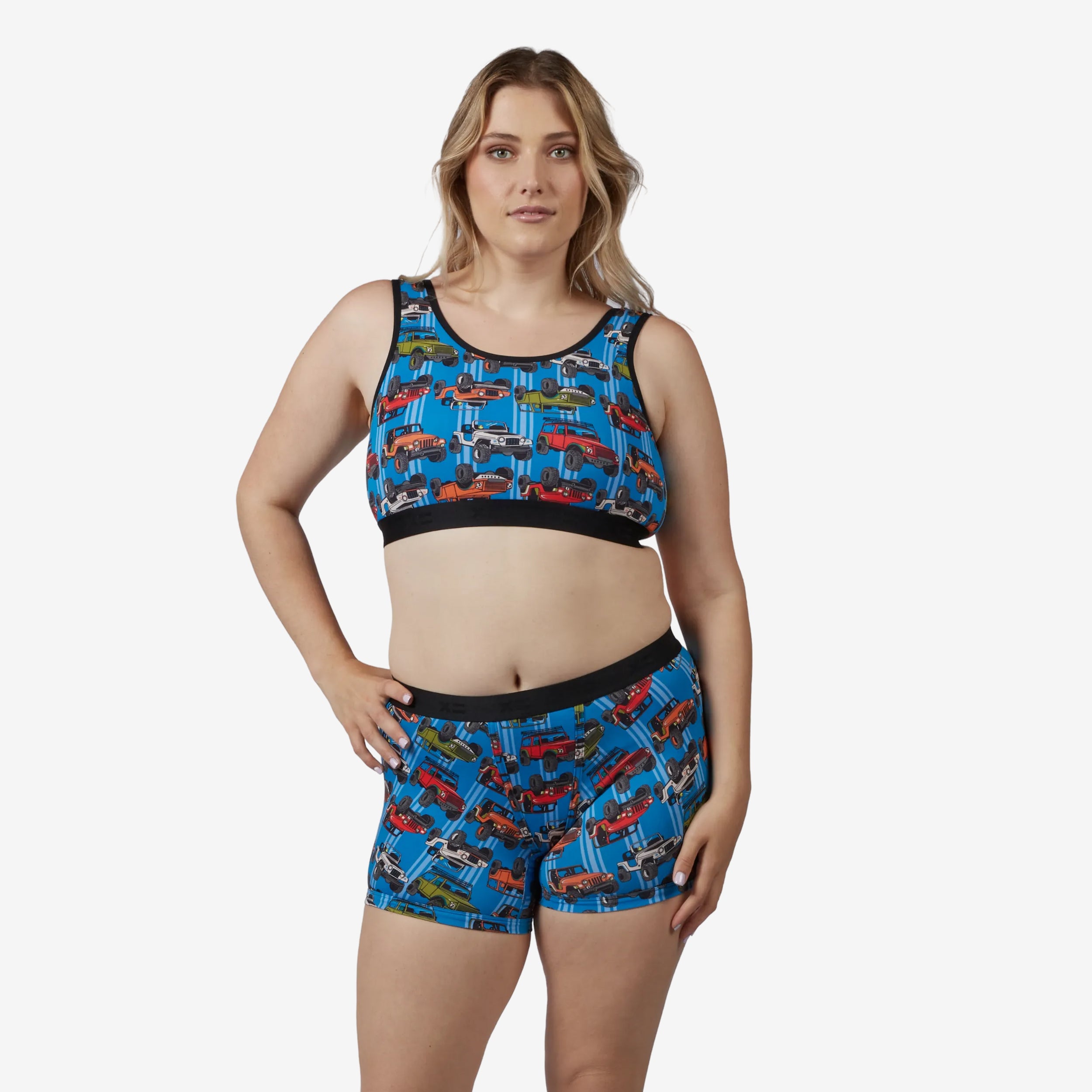Model: Natalie is 5'11" and wears a Medium