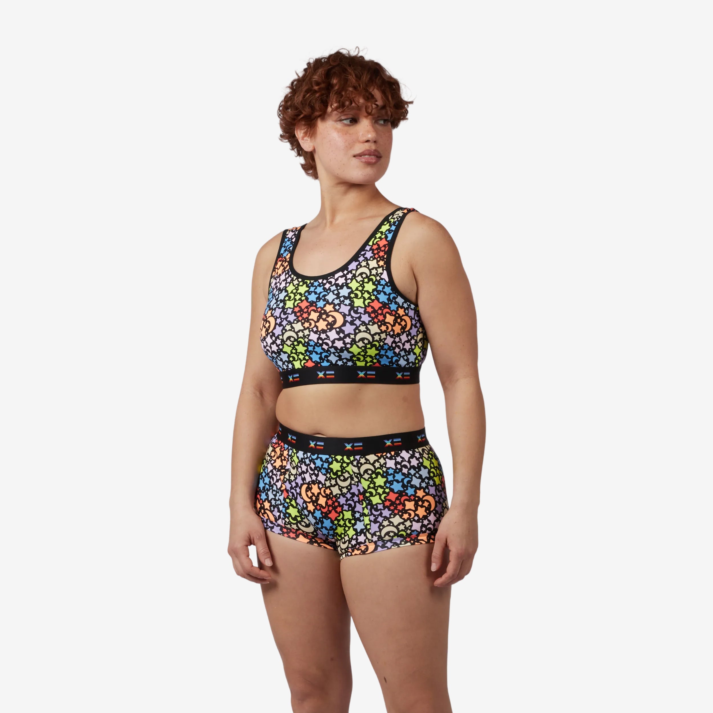 Model: Ariana is 5'7" and wears a medium