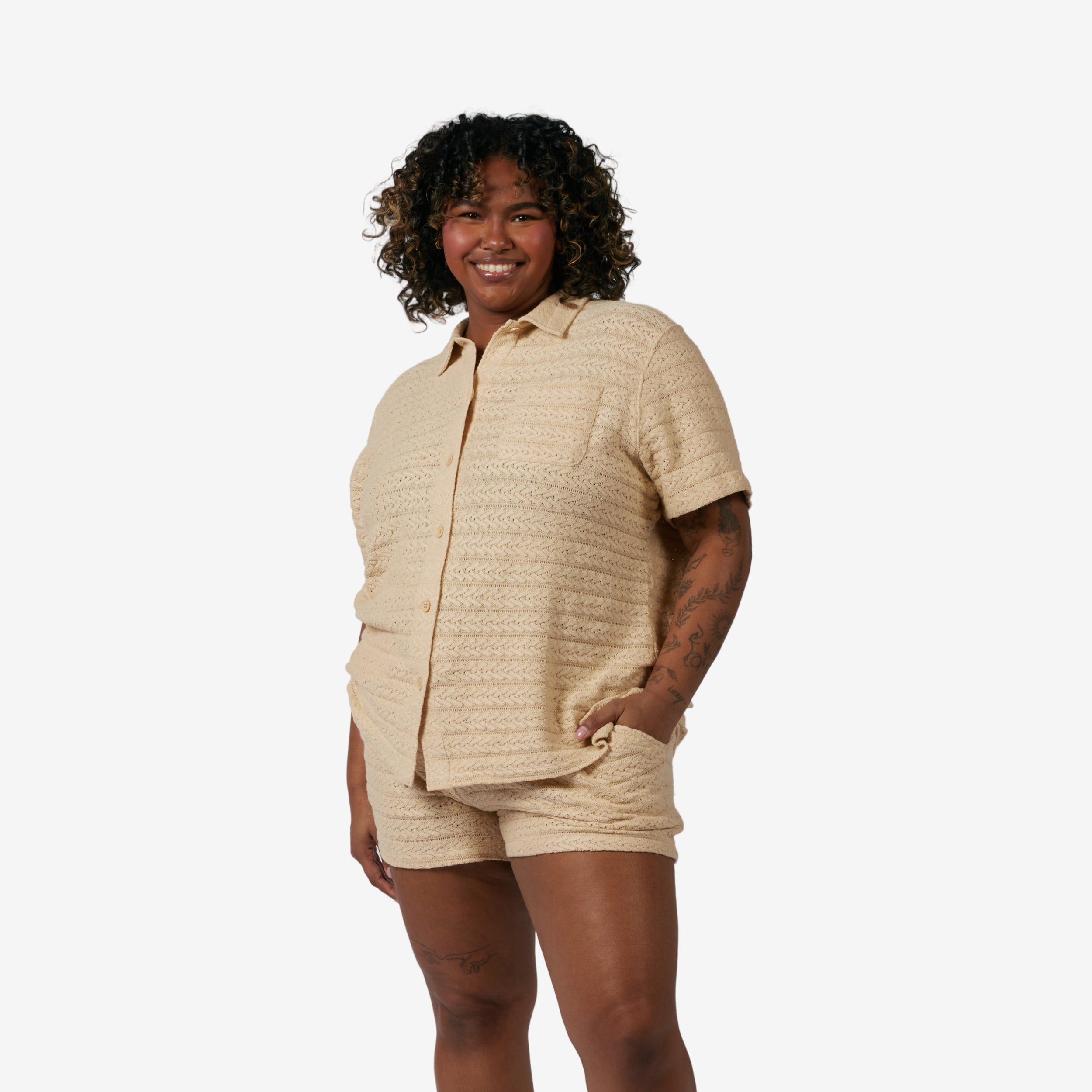 Model: Maliyah is 5'7" and wears a 2X
