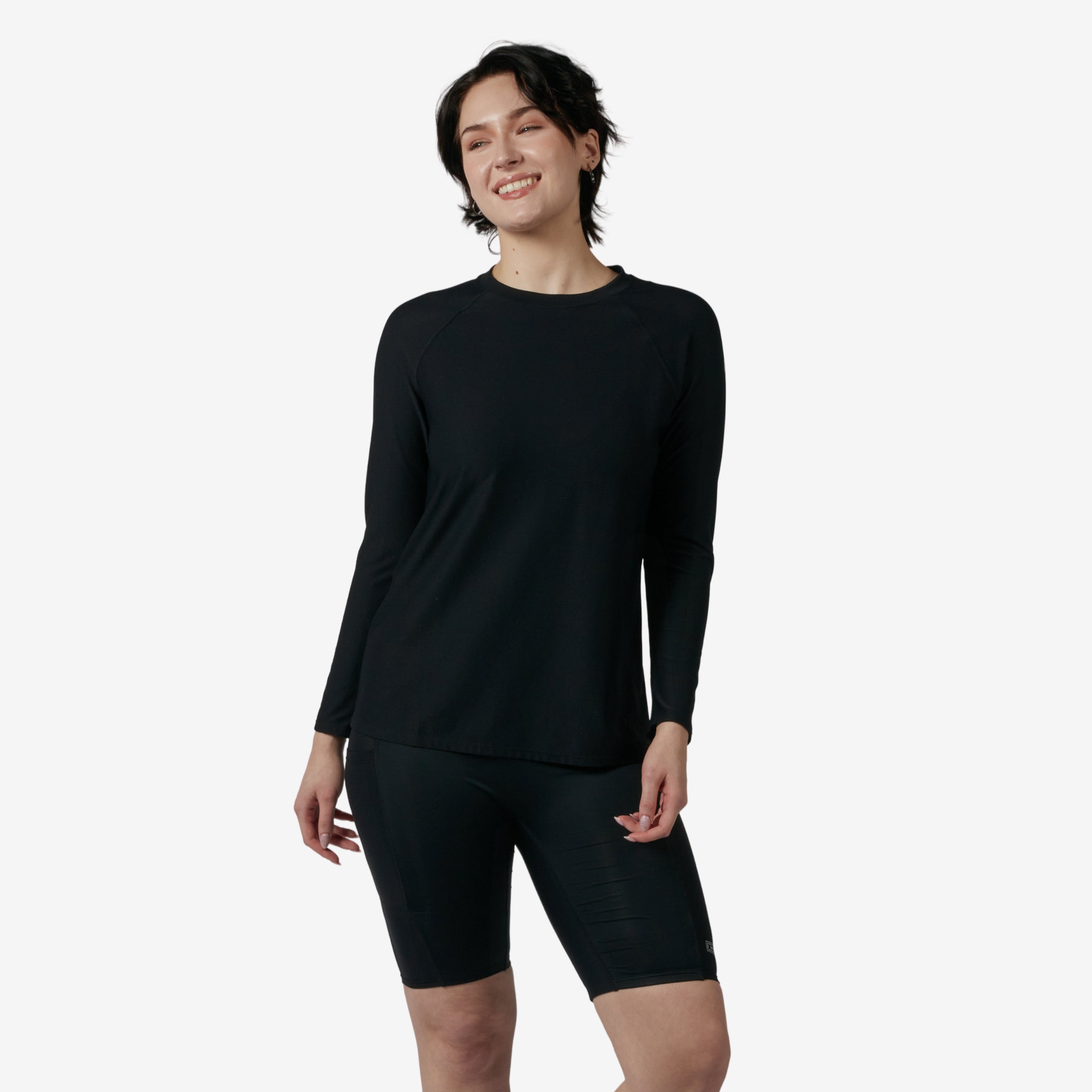 Model: Avery is 5'9" and wears a Medium