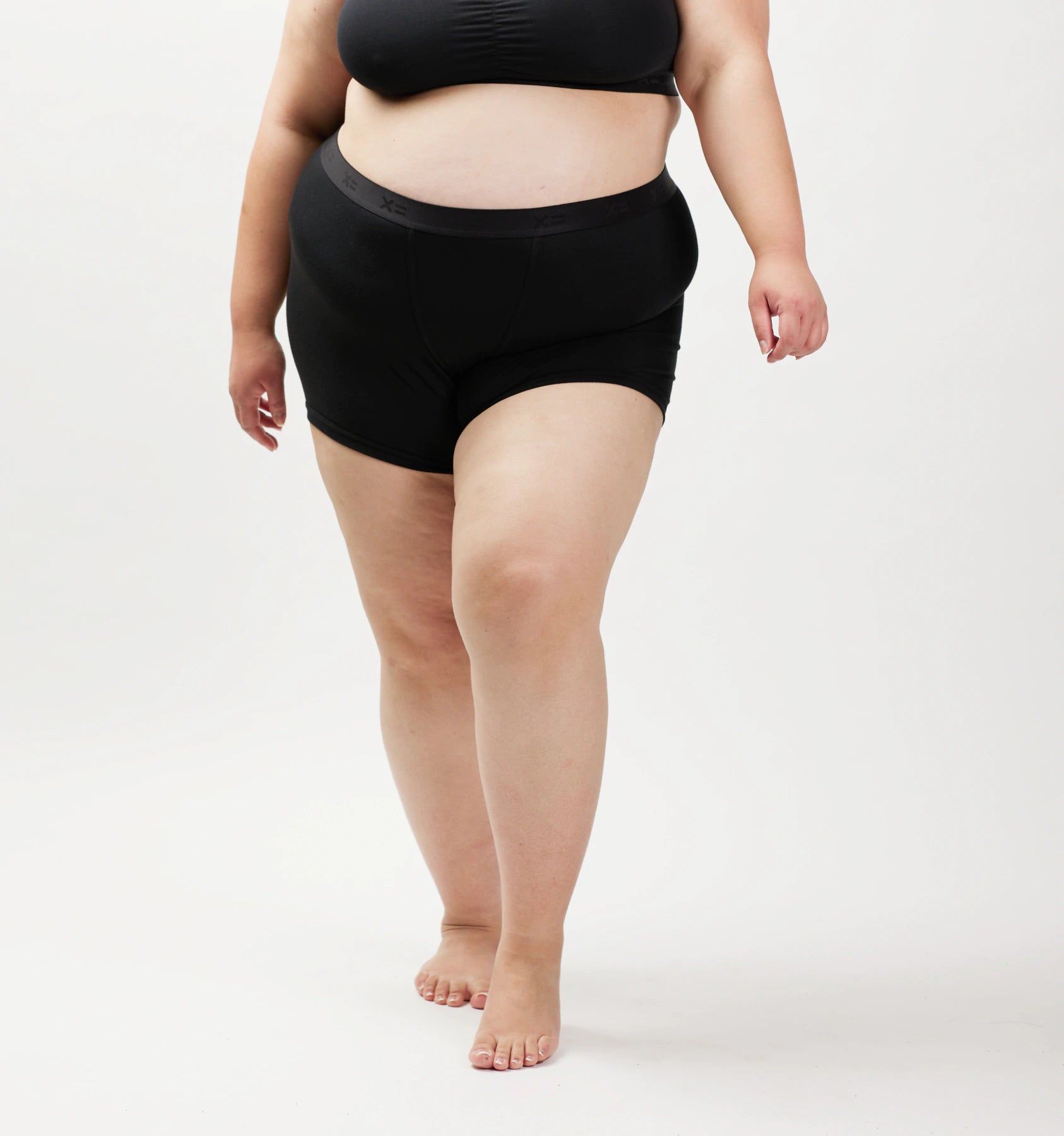 Vanessa is 5'7" and wears a 2x